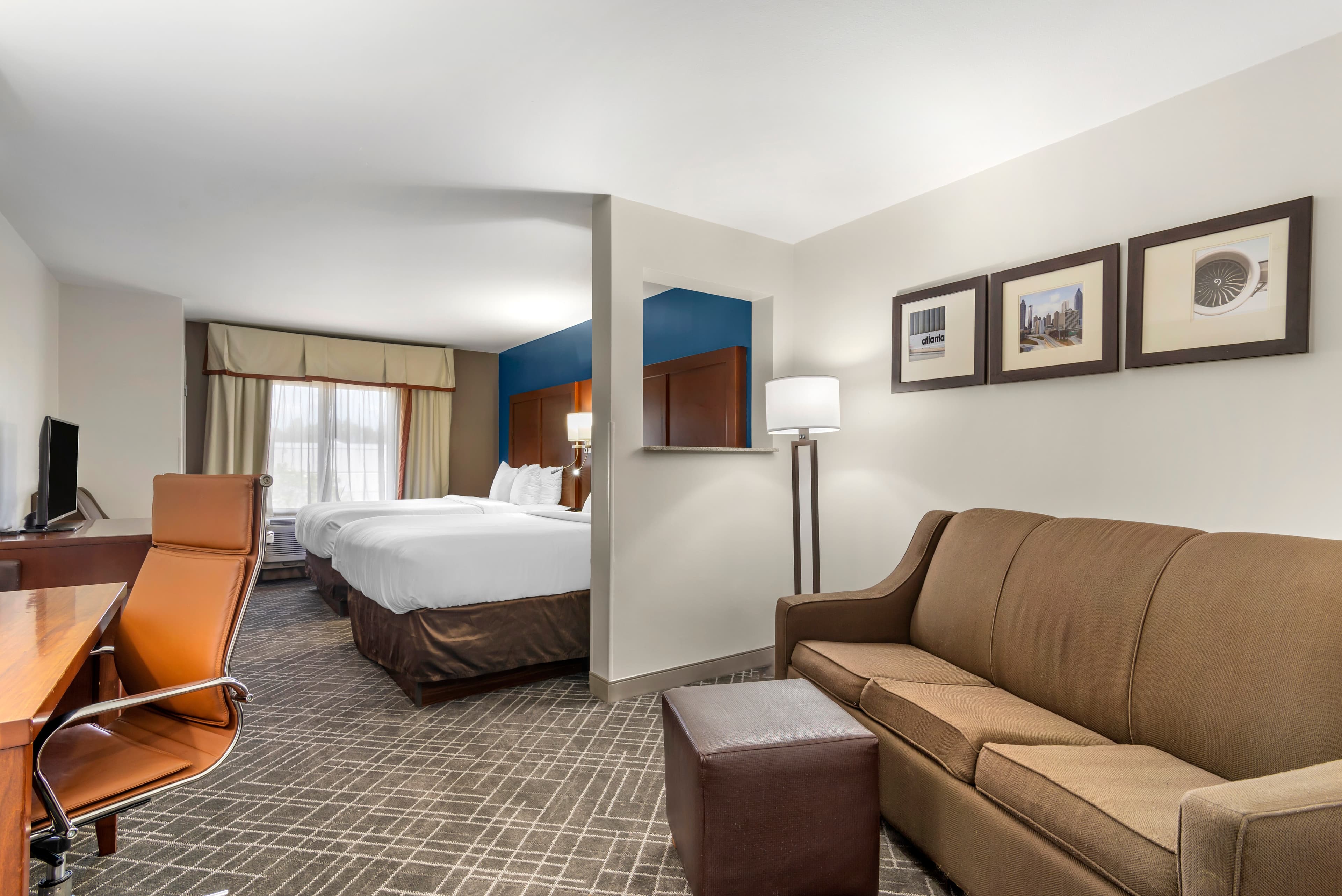 Comfort Suites Atlanta Airport — 15