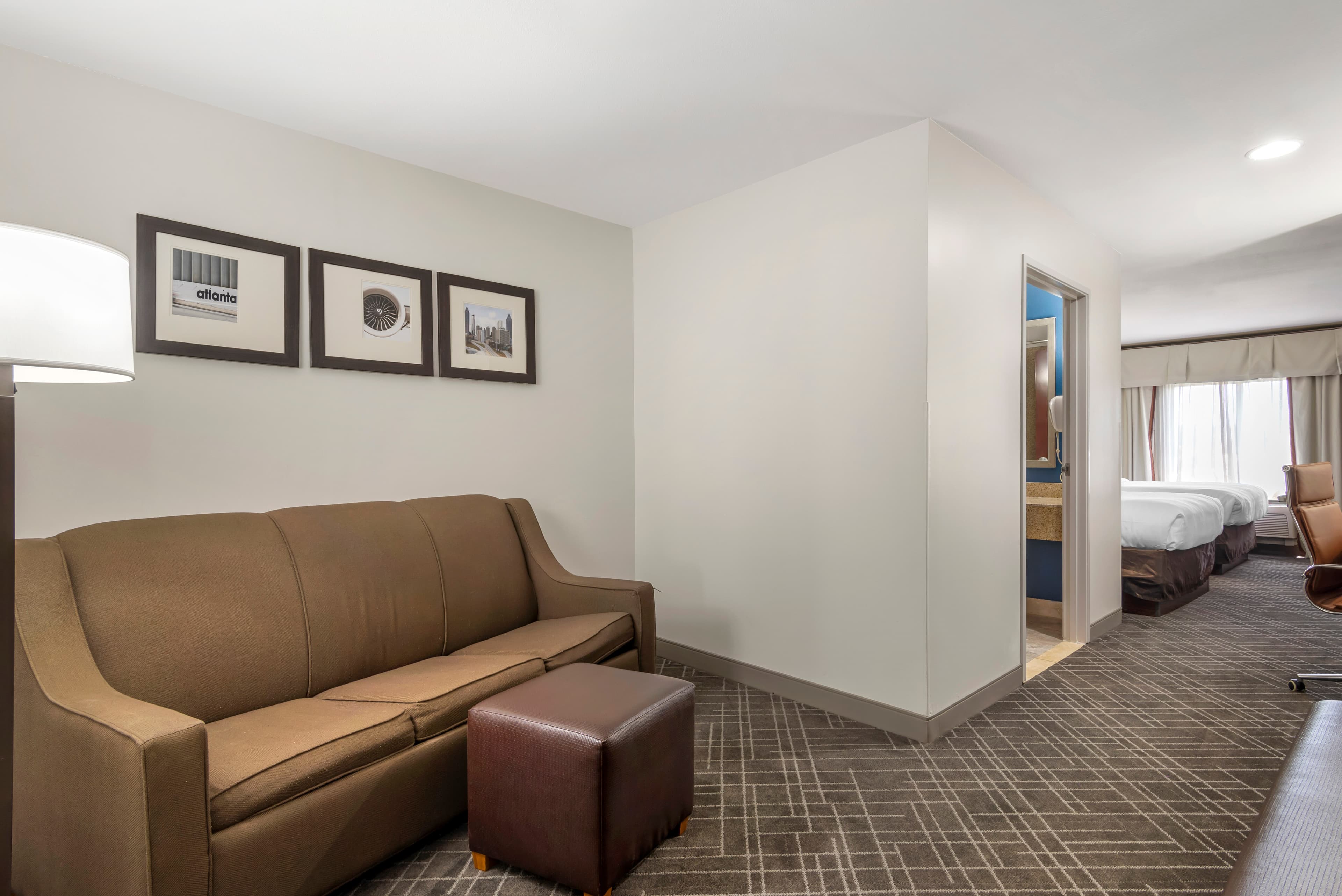 Comfort Suites Atlanta Airport — 21