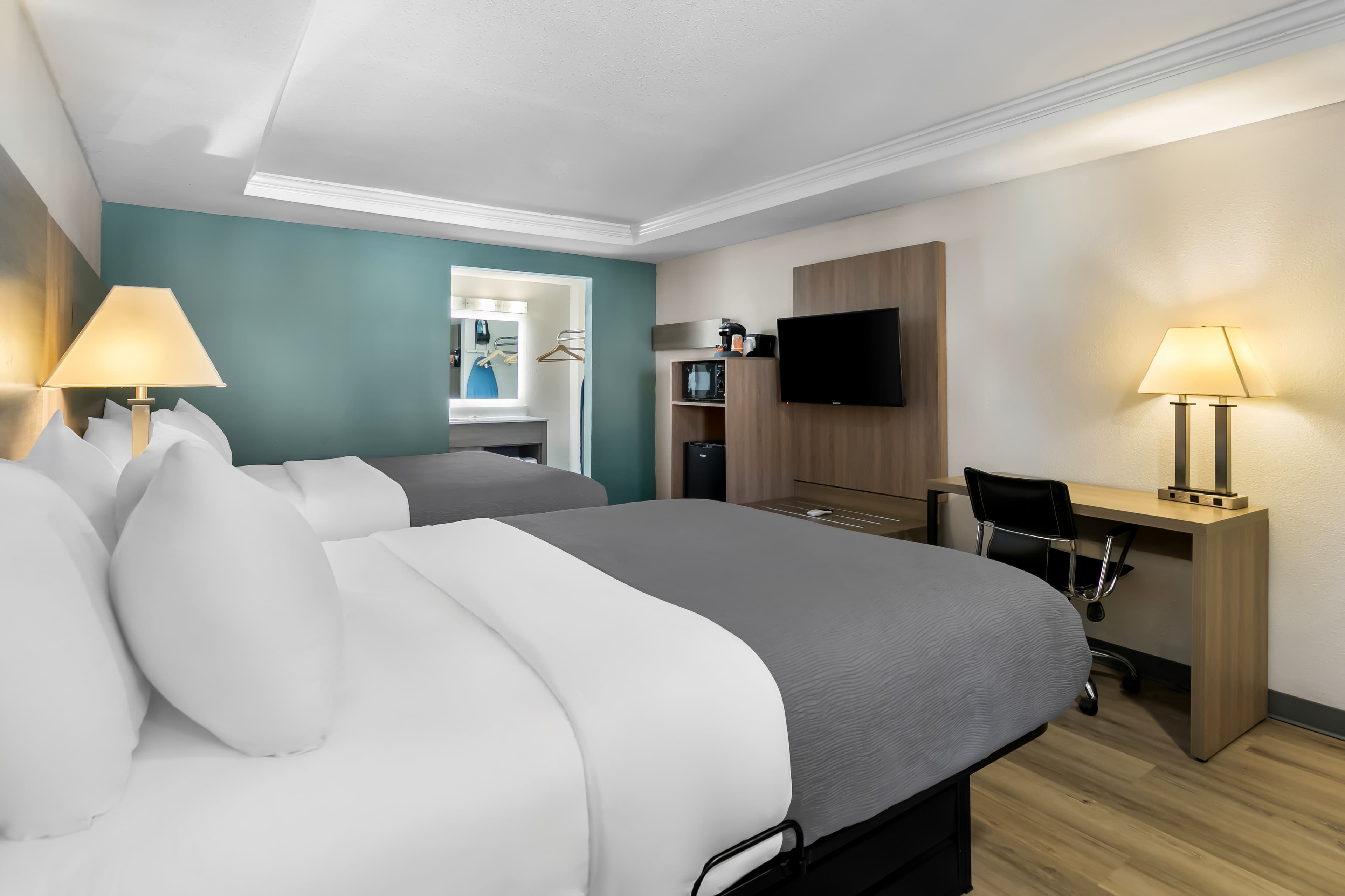 Quality Inn Downtown Helen - Image 4