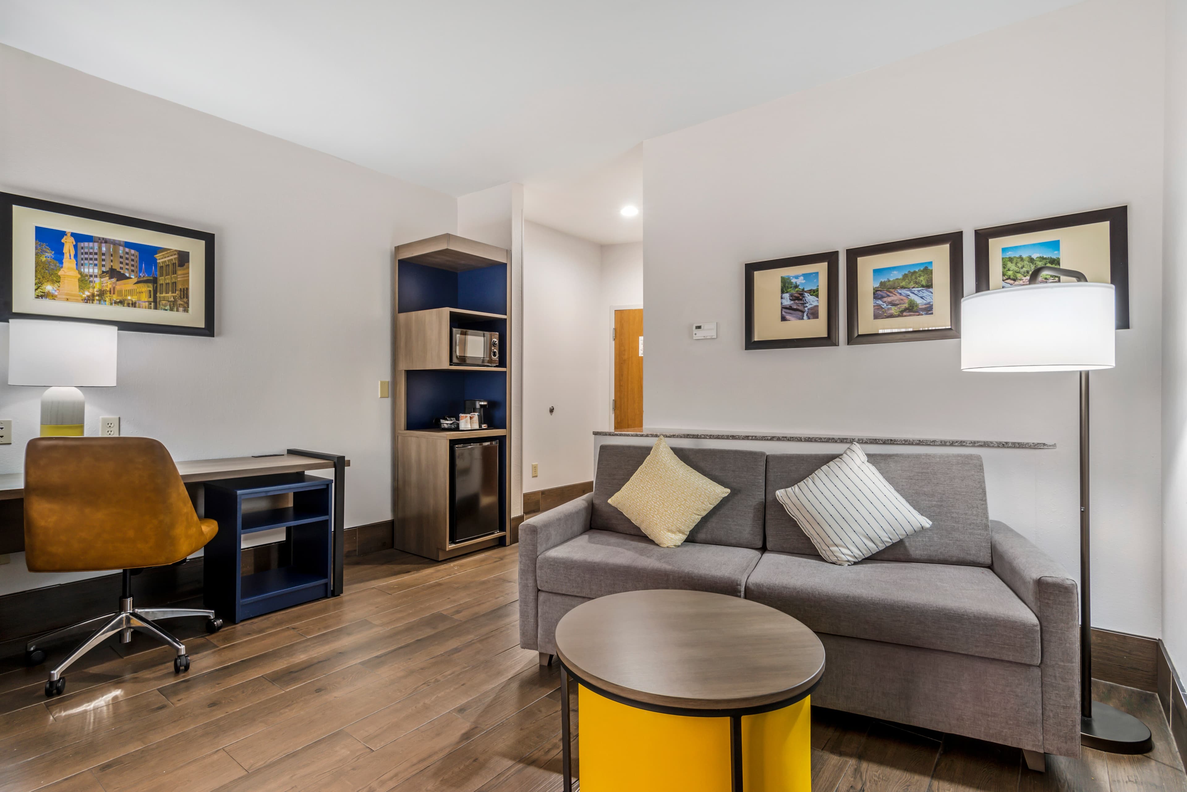 Comfort Suites Macon Northwest — 13