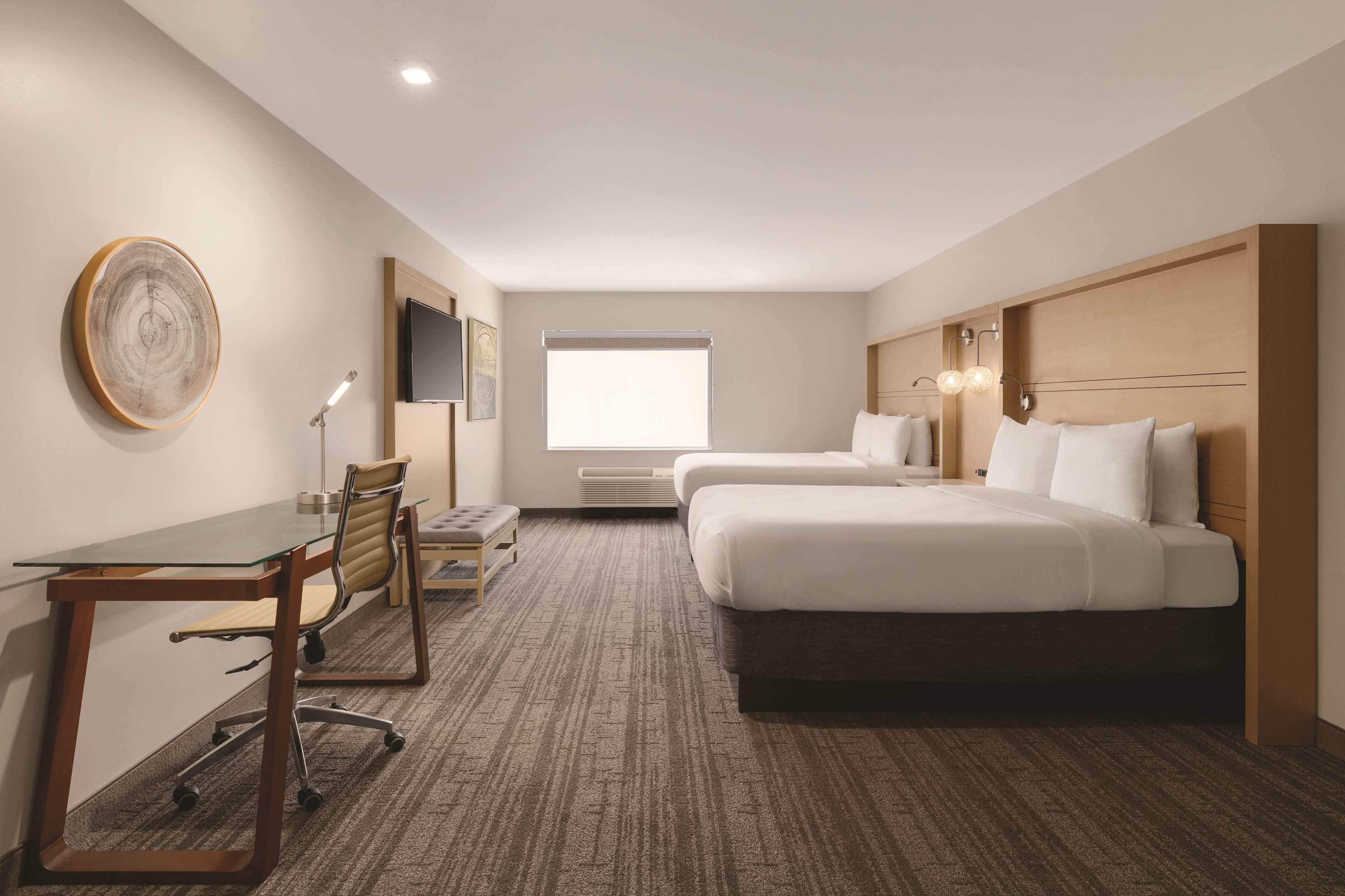 Radisson Hotel Atlanta Airport — 27