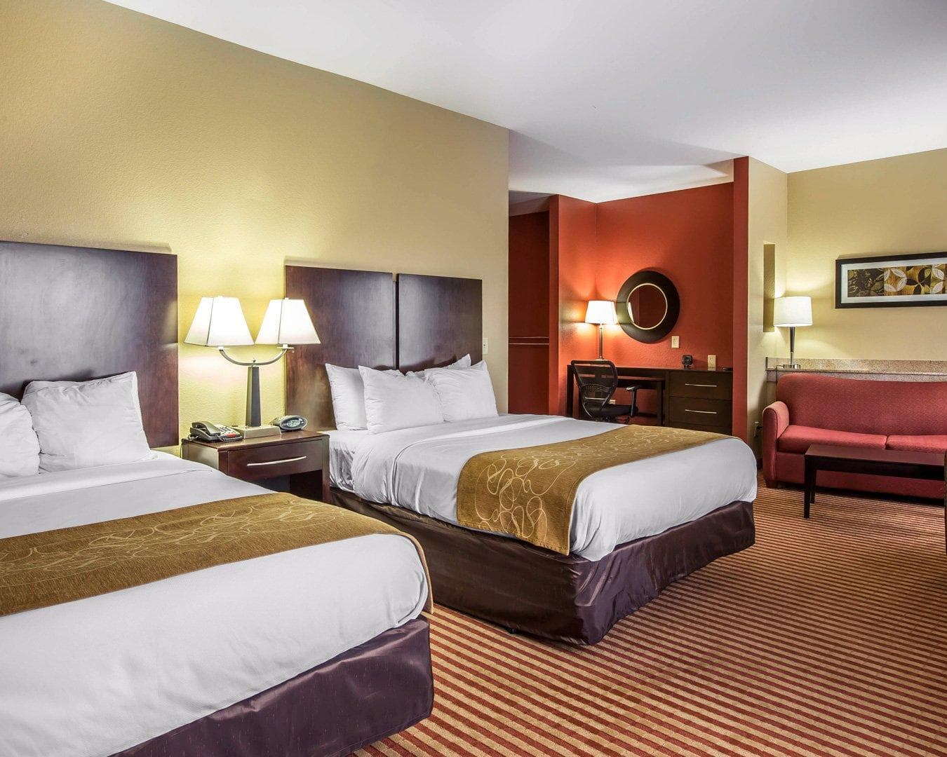 Comfort Suites Waycross — 8