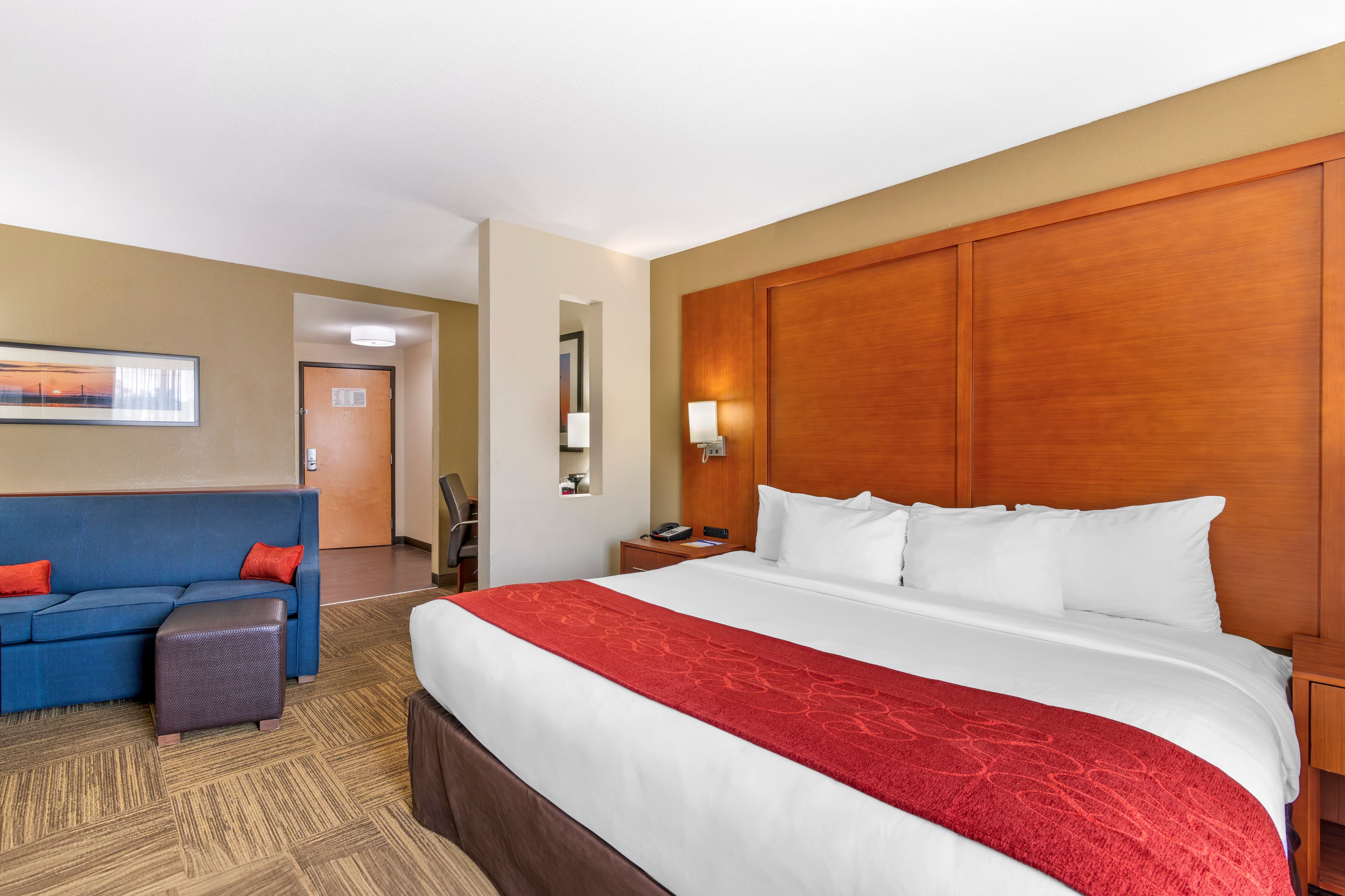 Comfort Suites Brunswick — 15