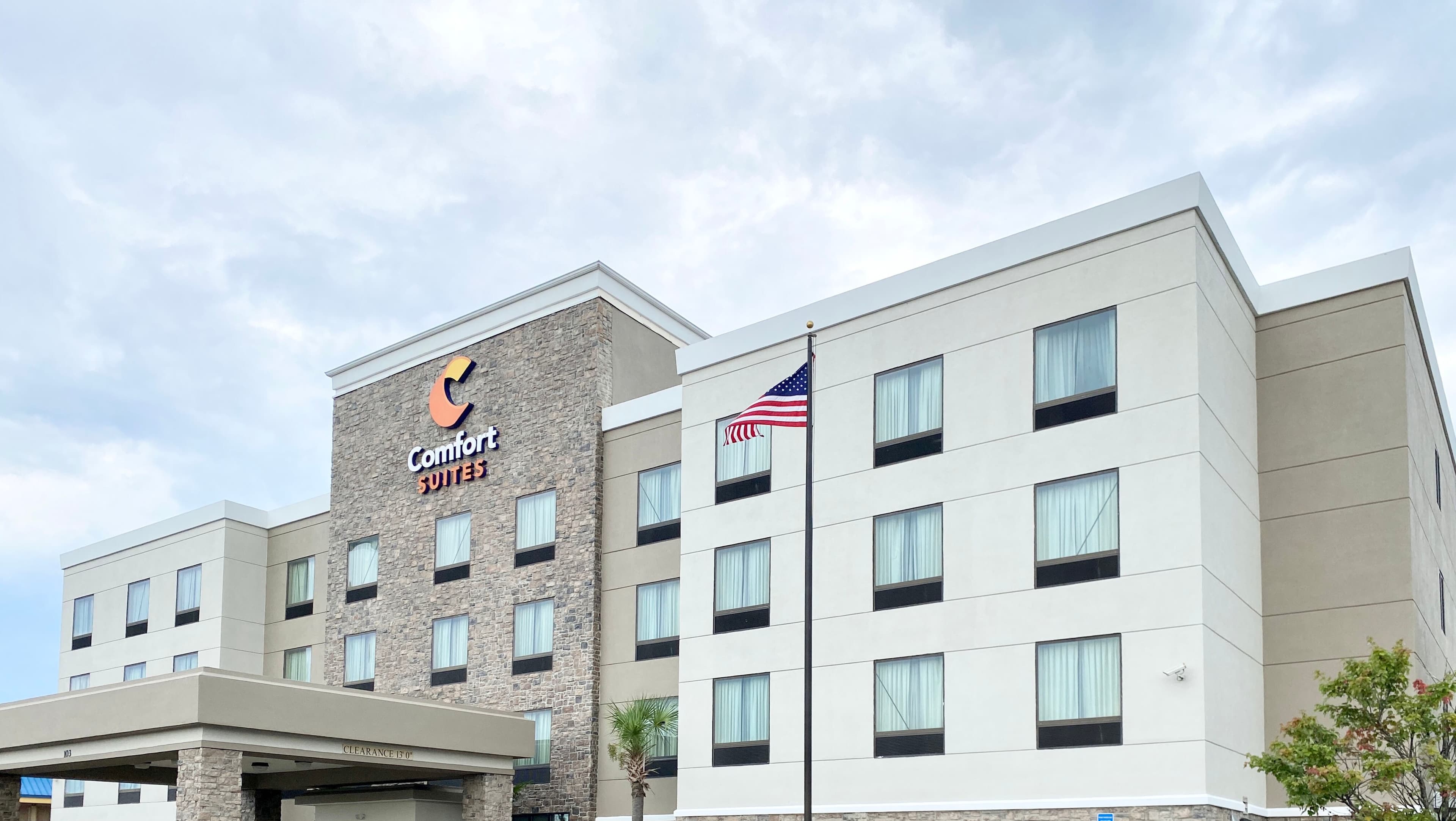 Comfort Suites Byron Warner Robins - Image 1