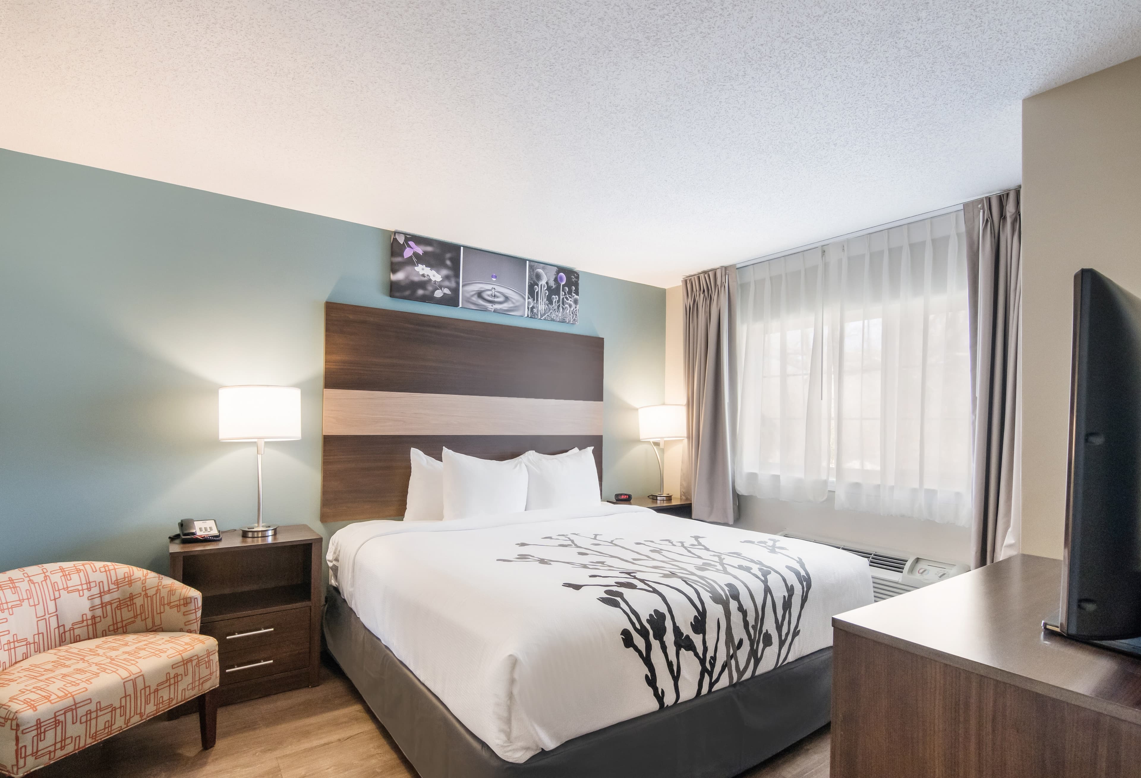 Sleep Inn & Suites Columbus near Fort Benning — 13