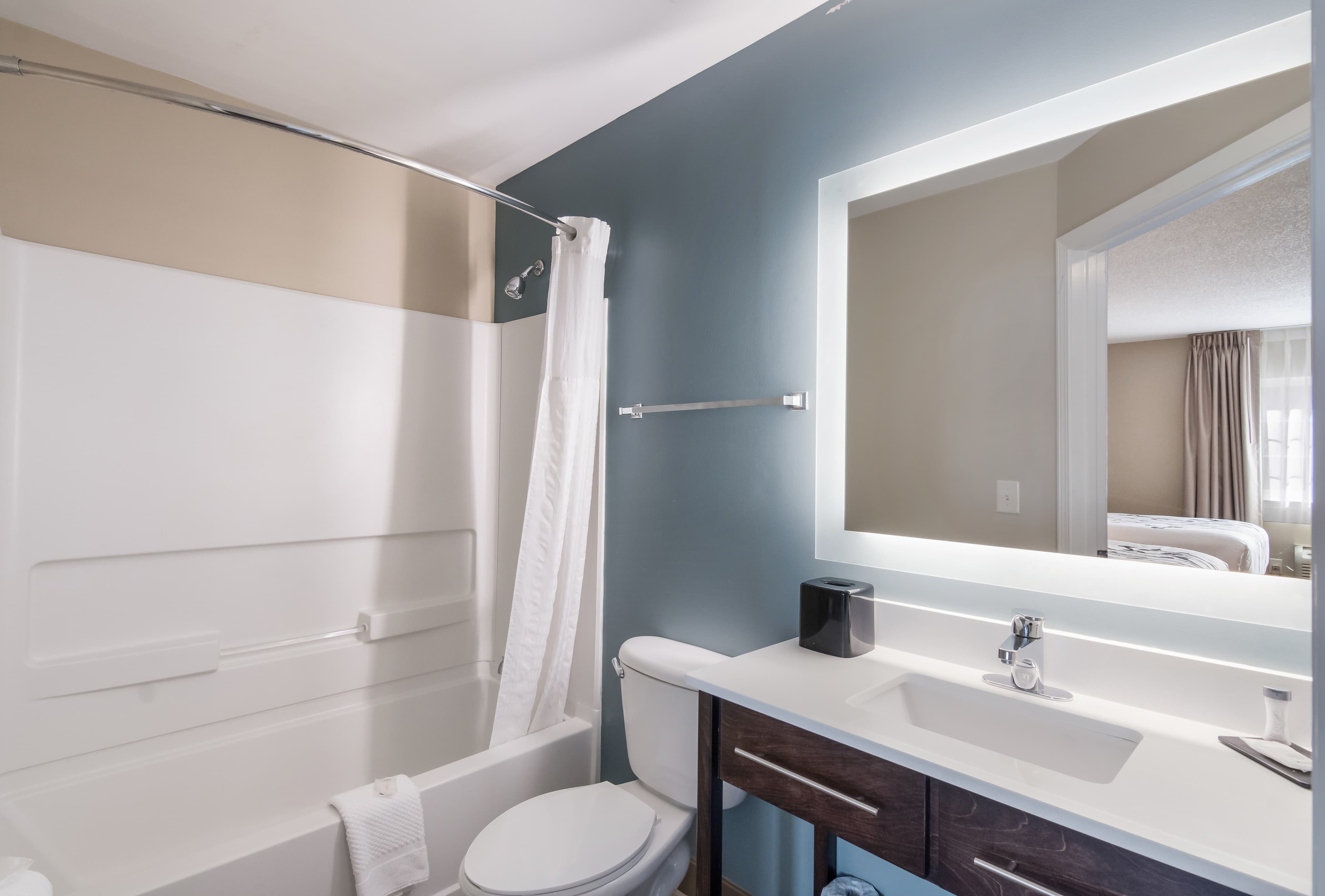 Sleep Inn & Suites Columbus near Fort Benning — 20