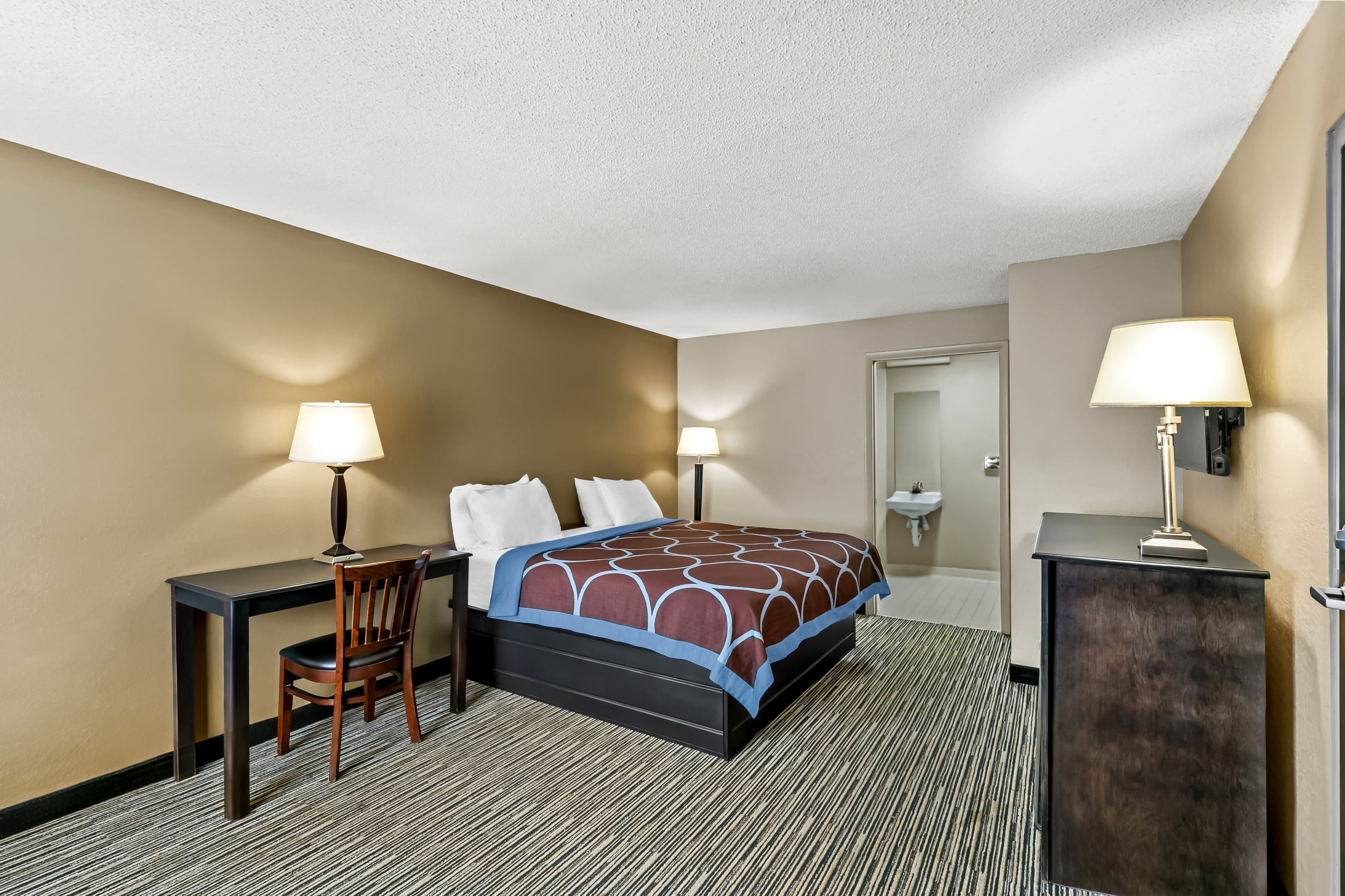 Econo Lodge Elberton - Image 2