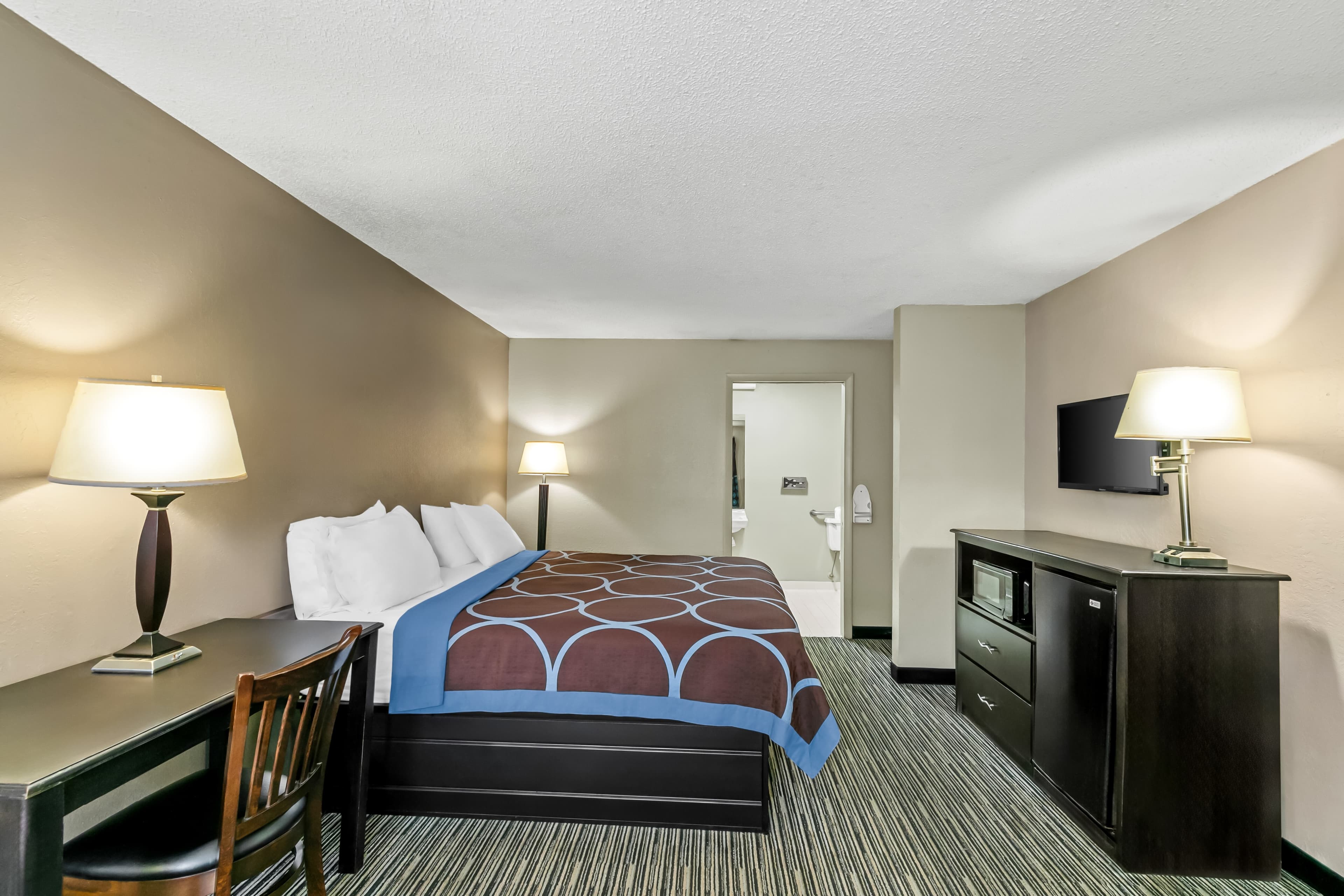 Econo Lodge Elberton - Image 3