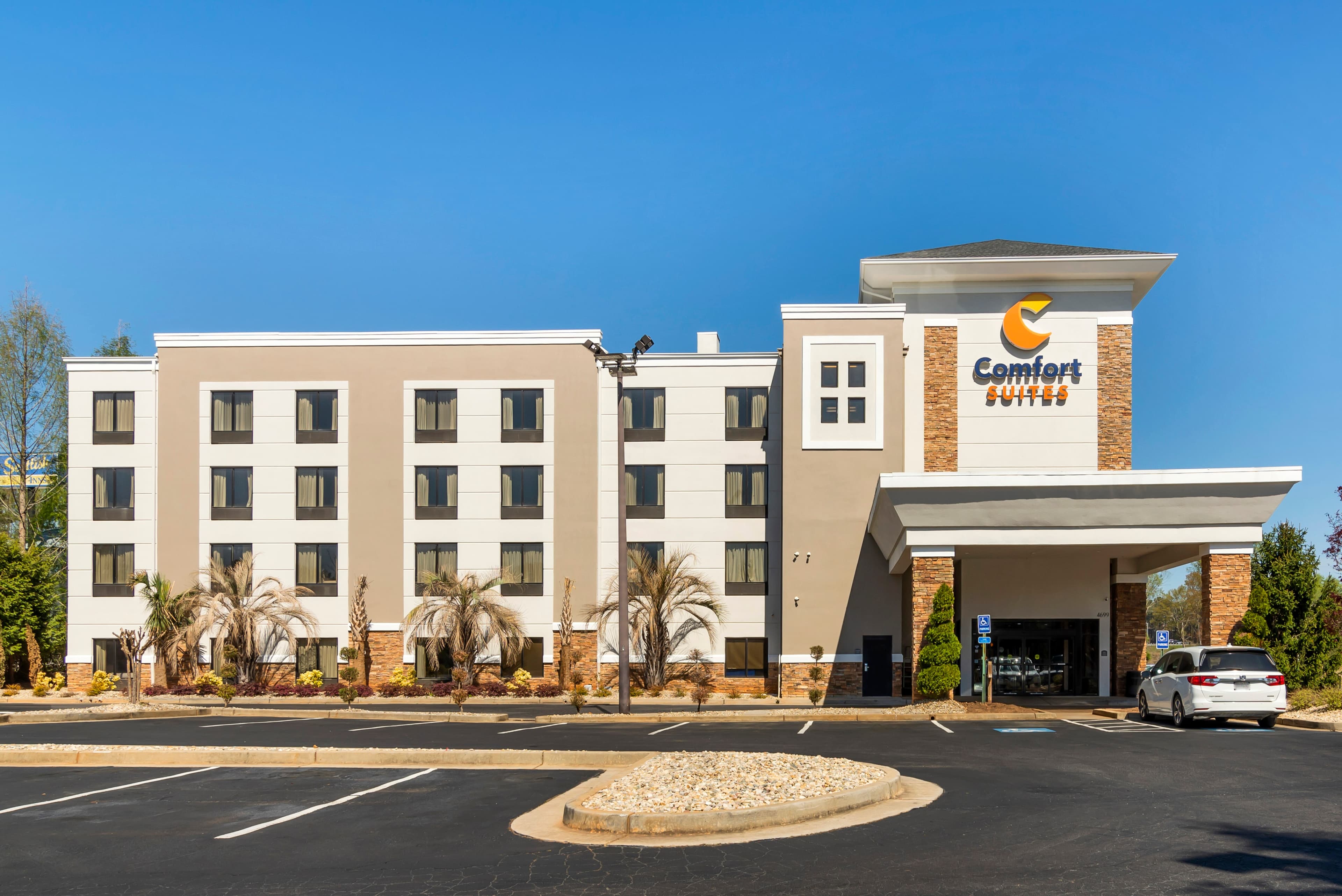 Comfort Suites Locust Grove Atlanta South - Image 1
