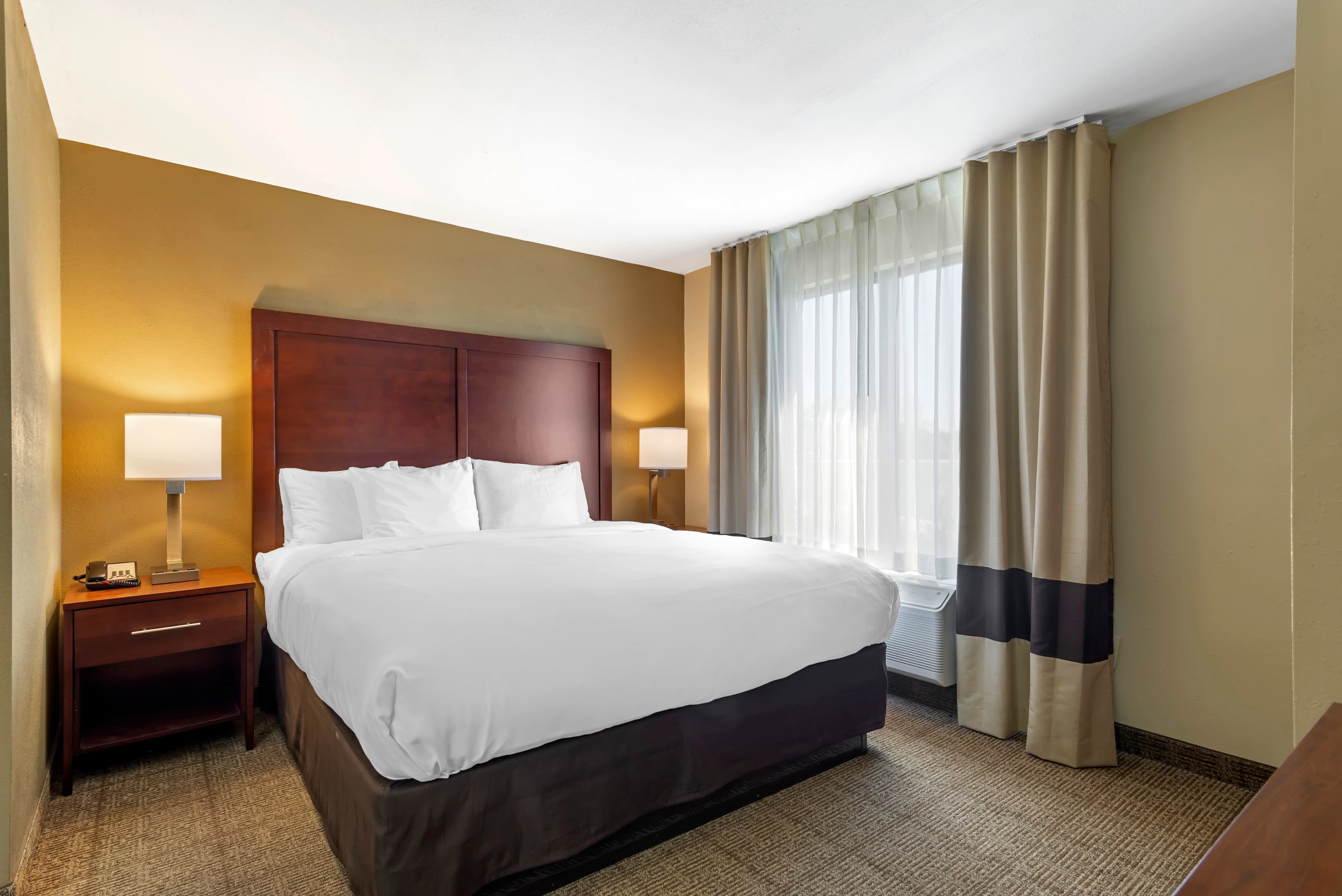 Comfort Suites Locust Grove Atlanta South - Image 2