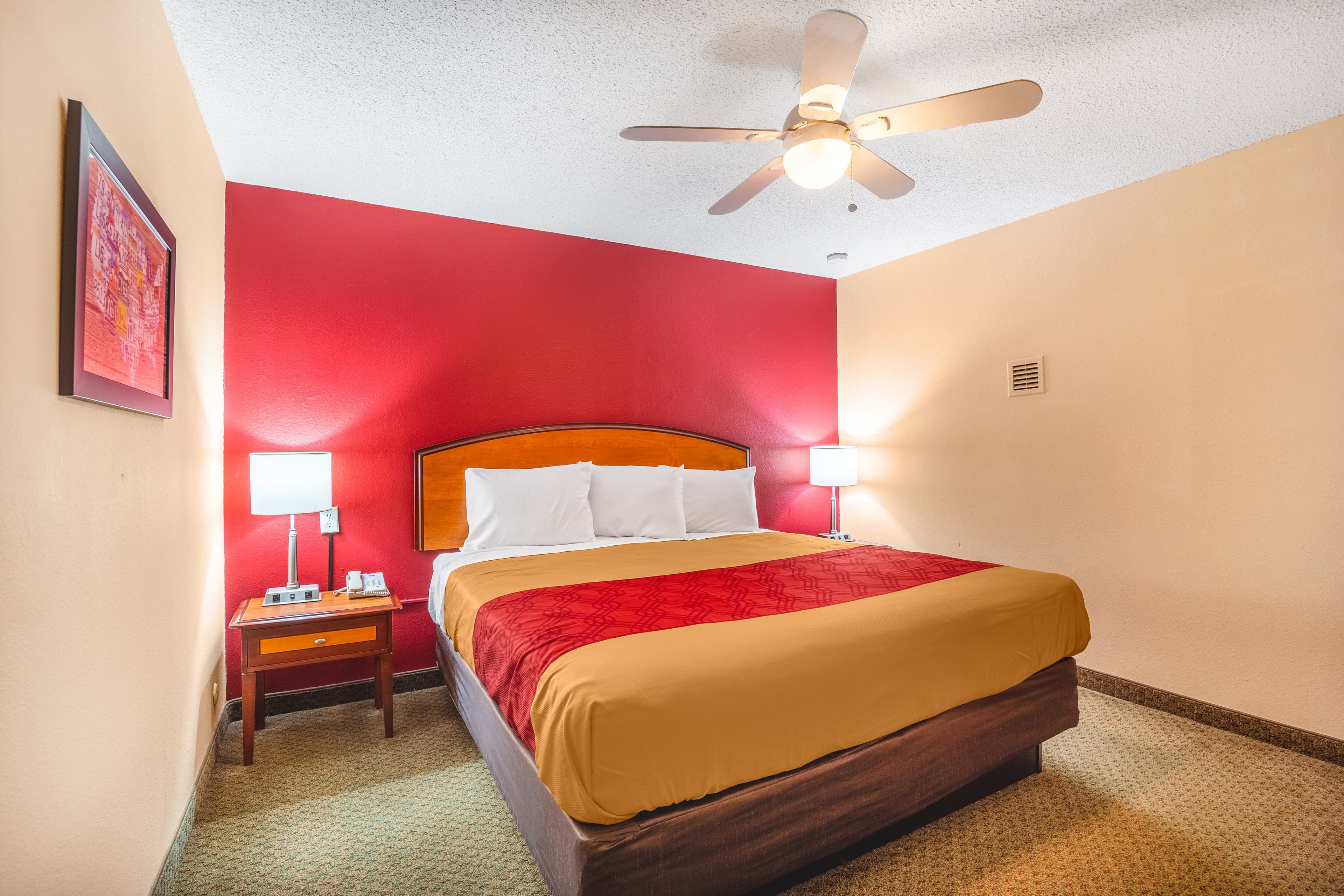 Econo Lodge Inn & Suites Conference Center — 18