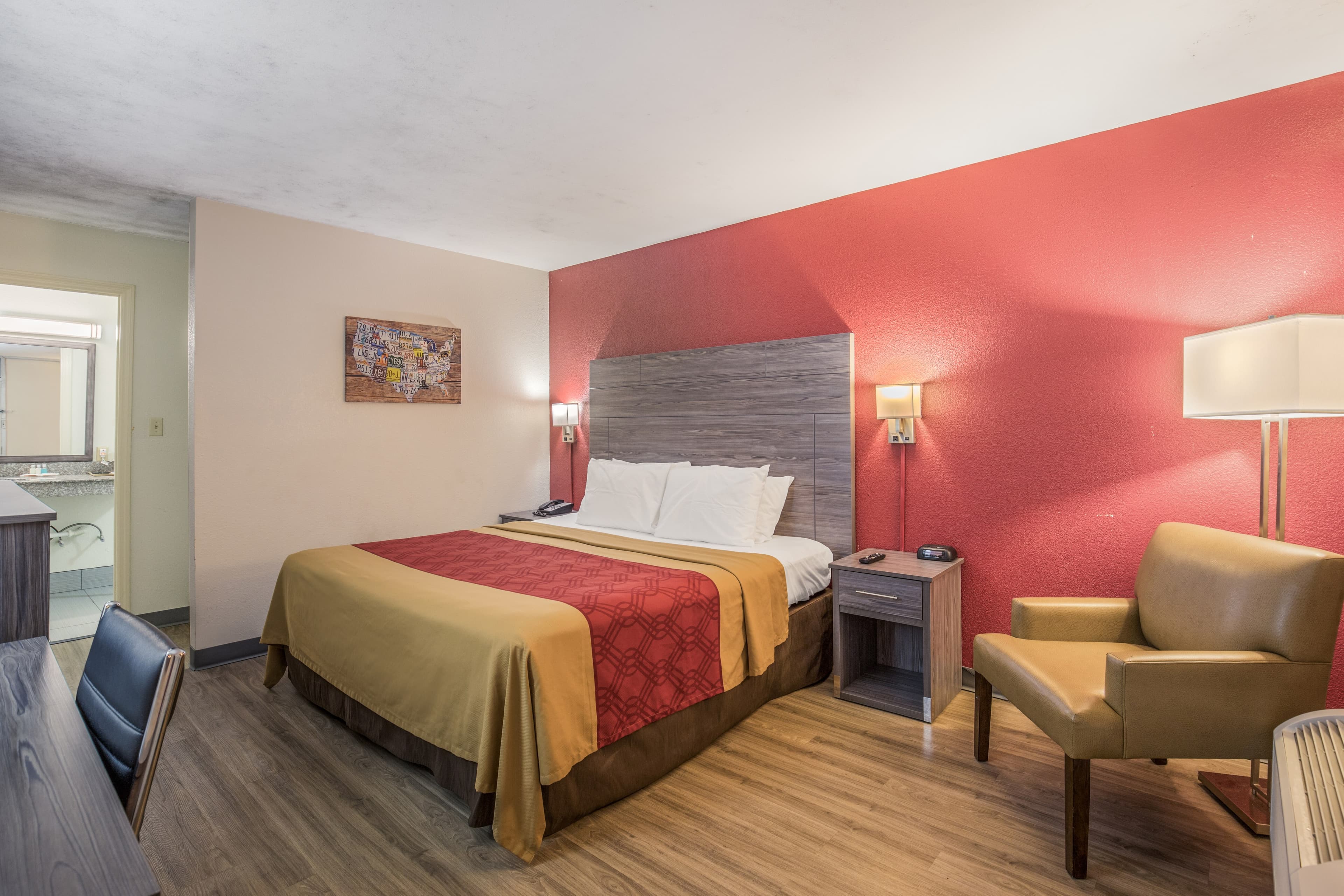 Econo Lodge Thomasville — 10