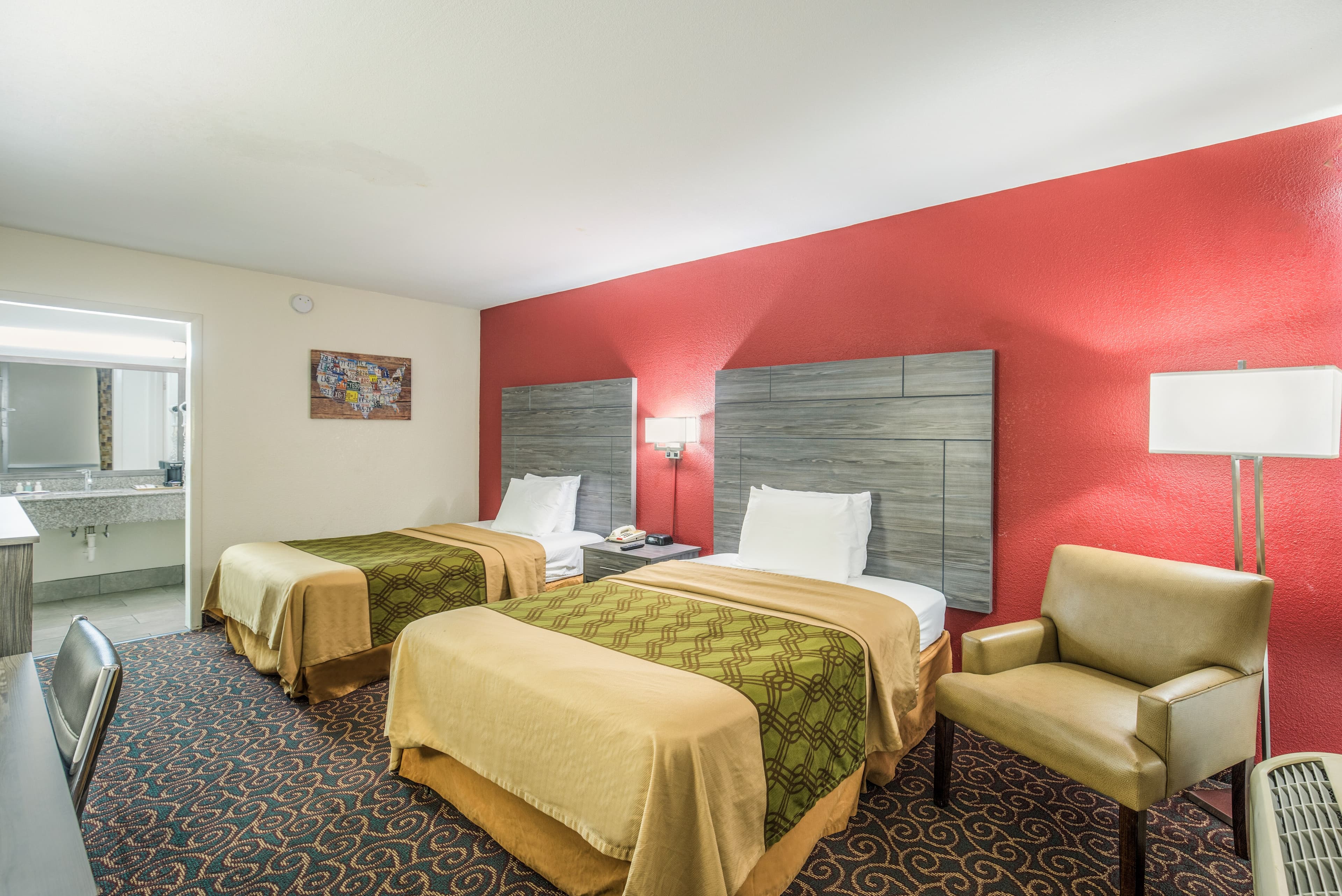 Econo Lodge Thomasville — 6