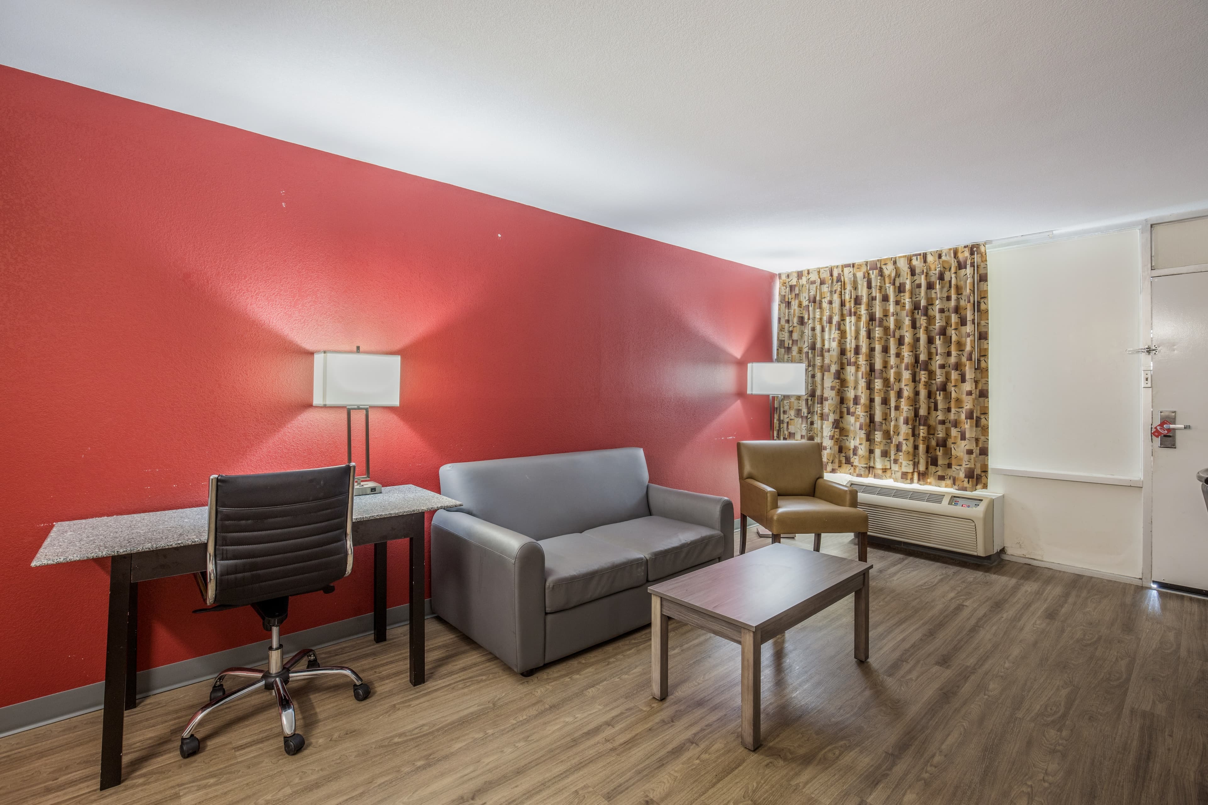 Econo Lodge Thomasville — 26