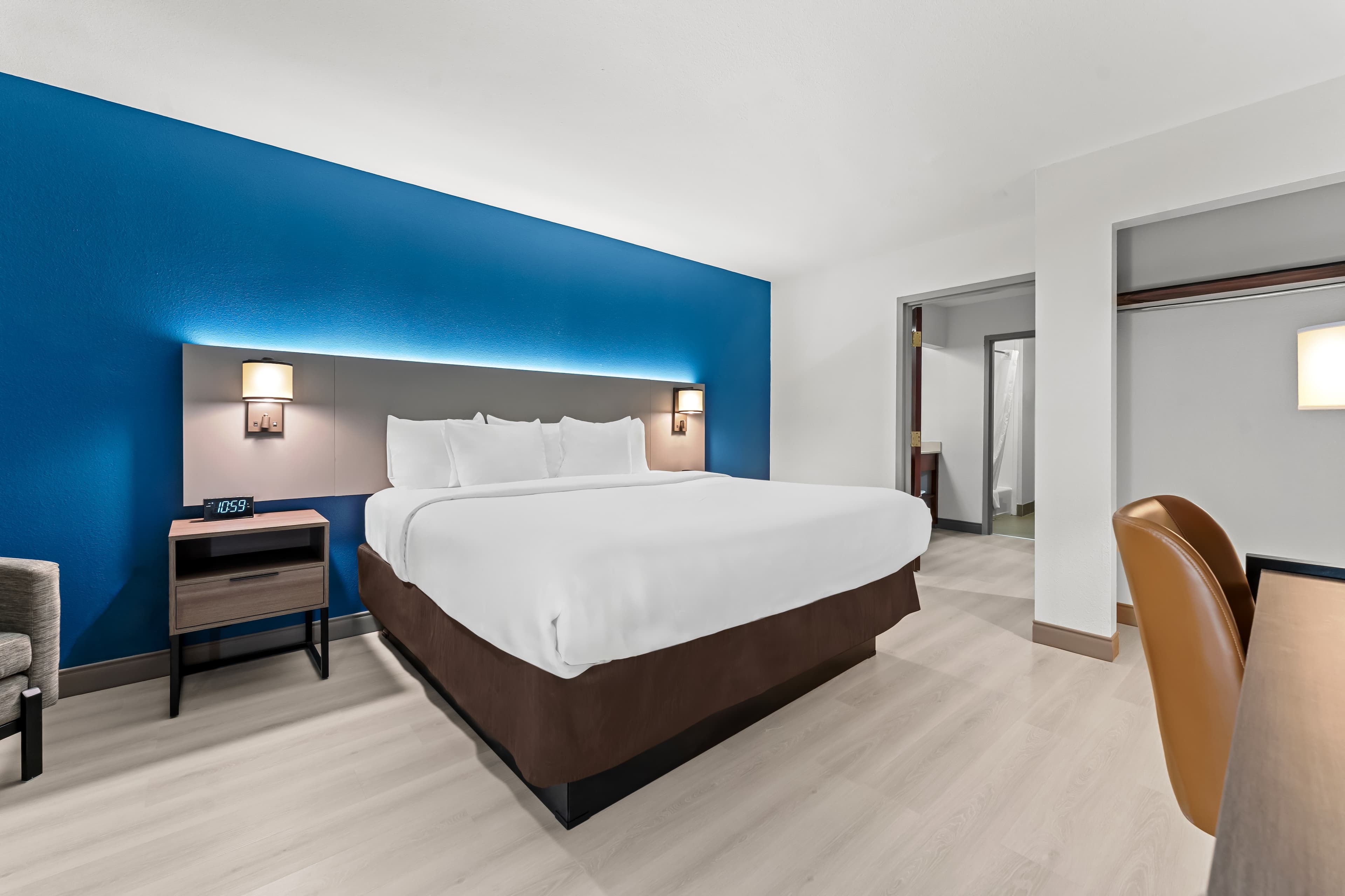 Comfort Inn & Suites Perry National Fairgrounds Area — 23