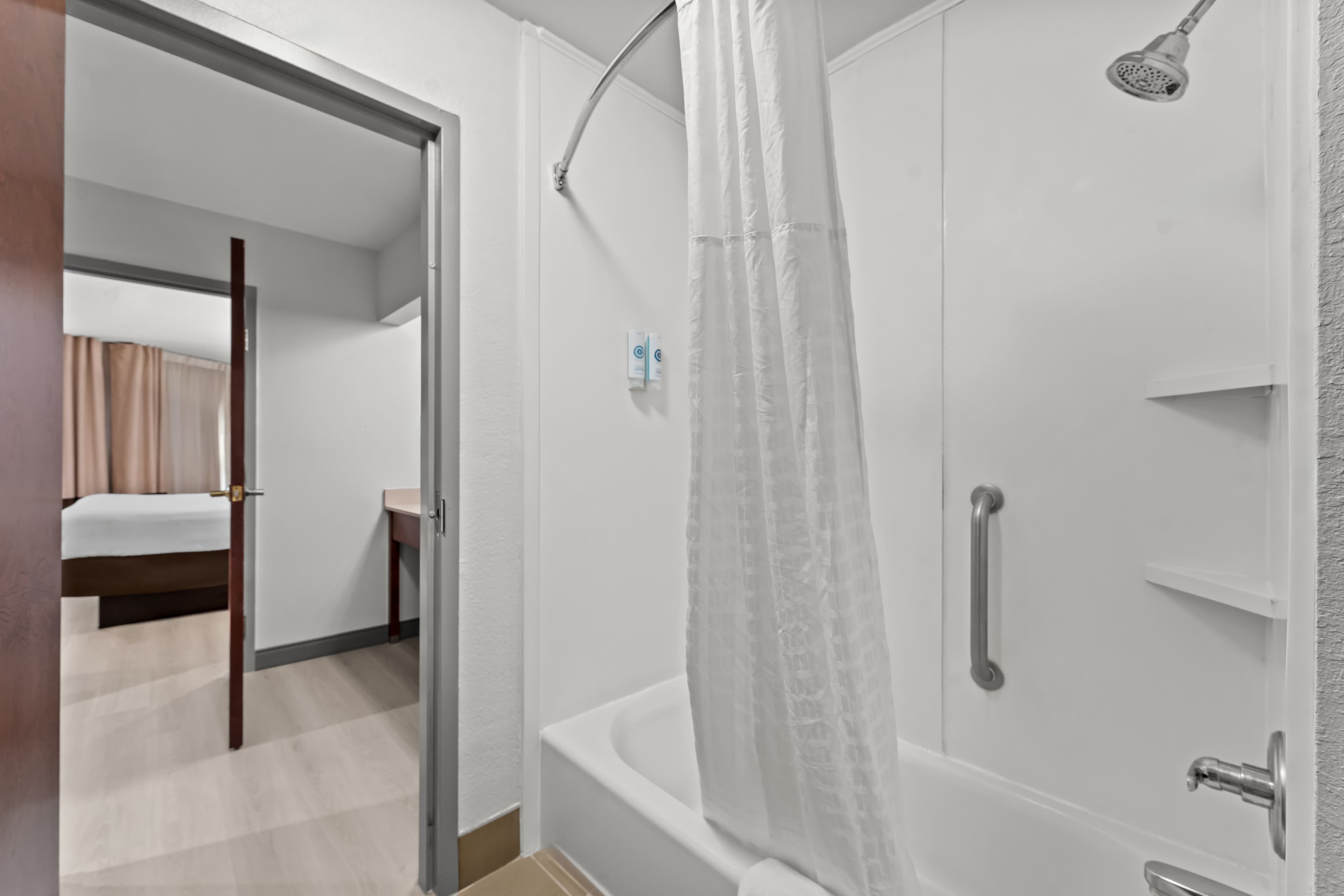 Comfort Inn & Suites Perry National Fairgrounds Area — 24