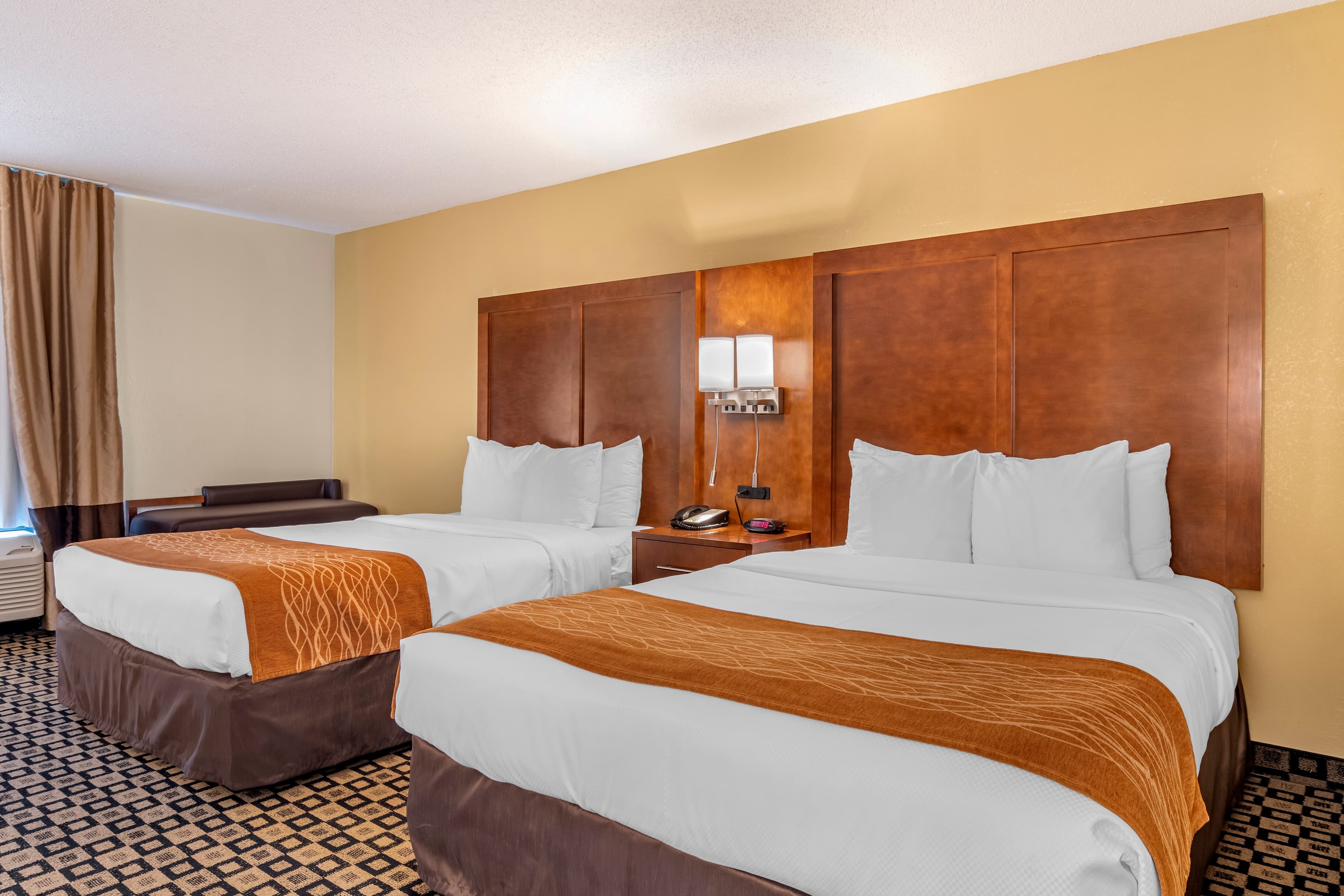 Comfort Inn & Suites Athens North — 28