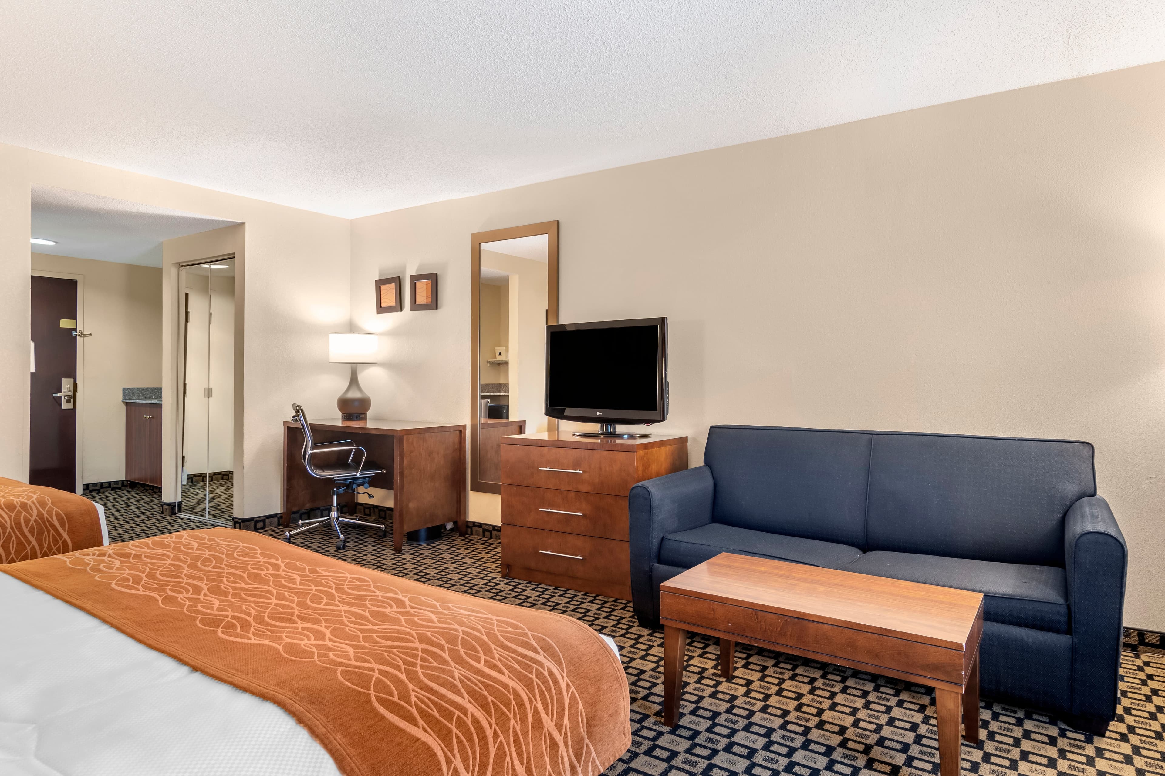 Comfort Inn & Suites Athens North — 29