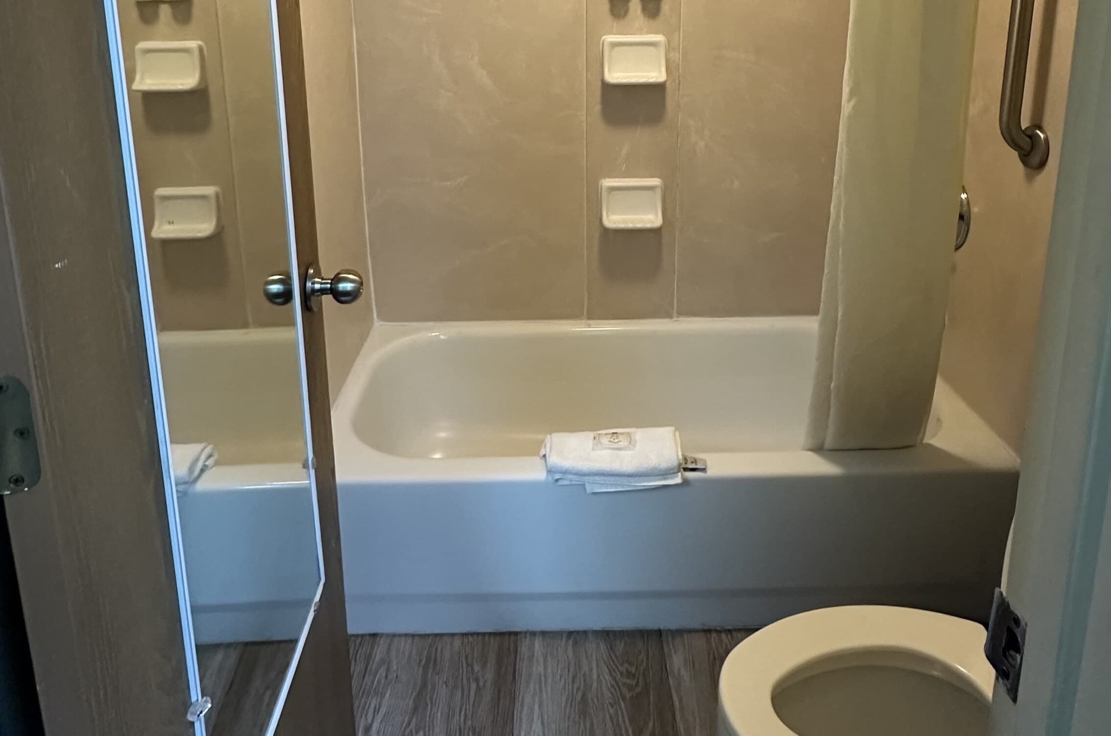 Quality Inn Byron - Warner Robins - Image 3