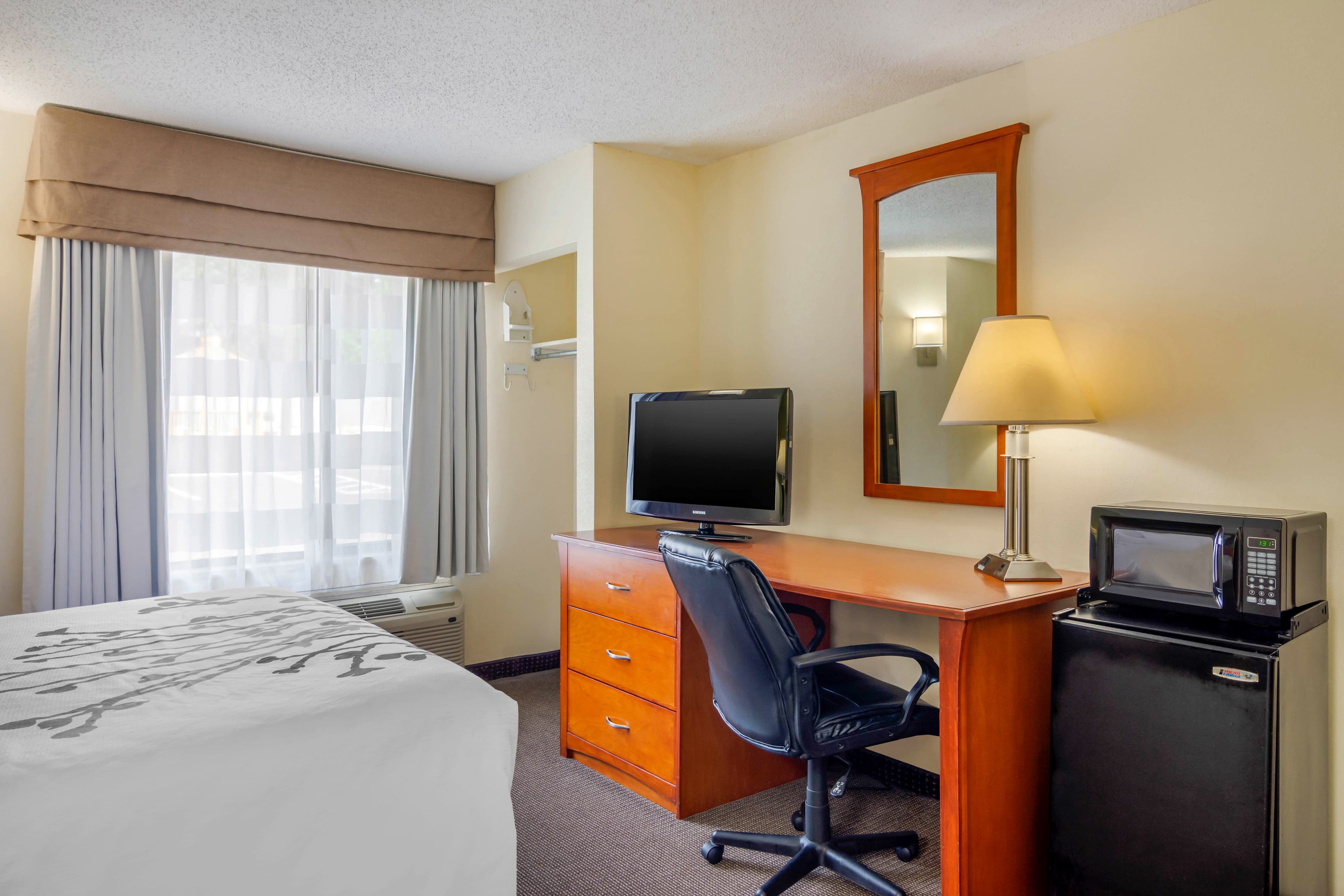 Sleep Inn Macon I-75 — 18