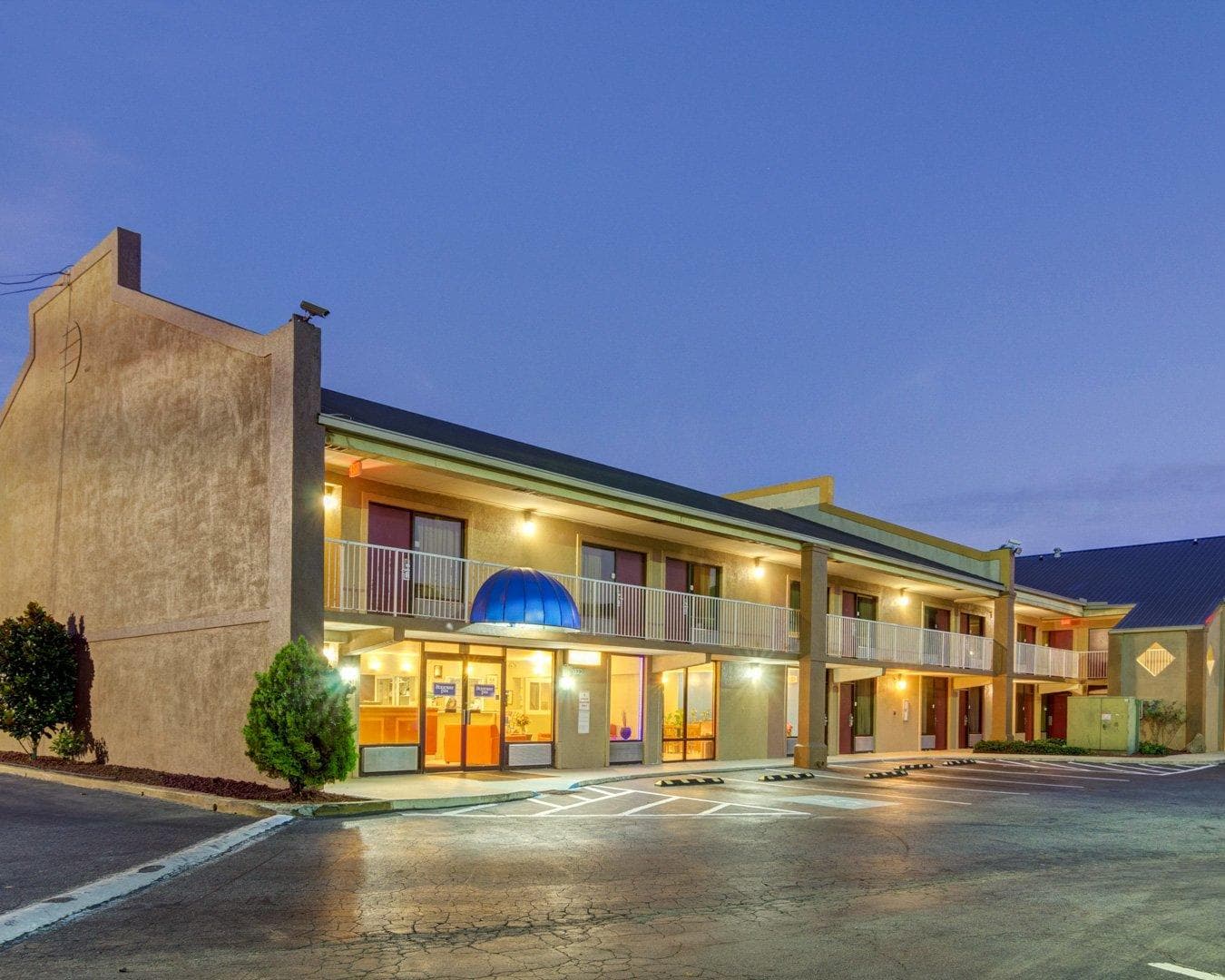 Rodeway Inn Norcross - Image 1