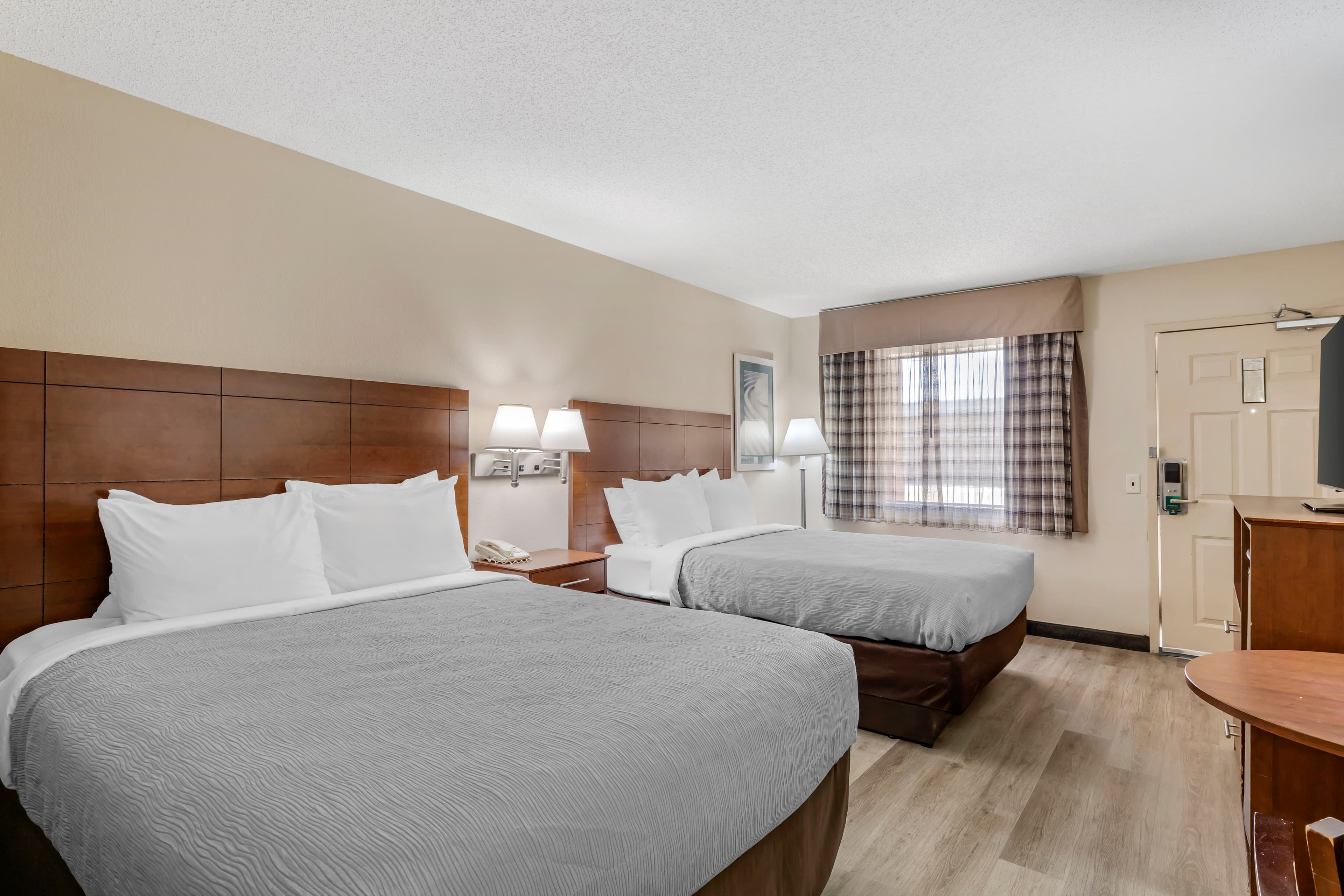 Quality Inn & Suites Stockbridge Atlanta South I-75 — 2