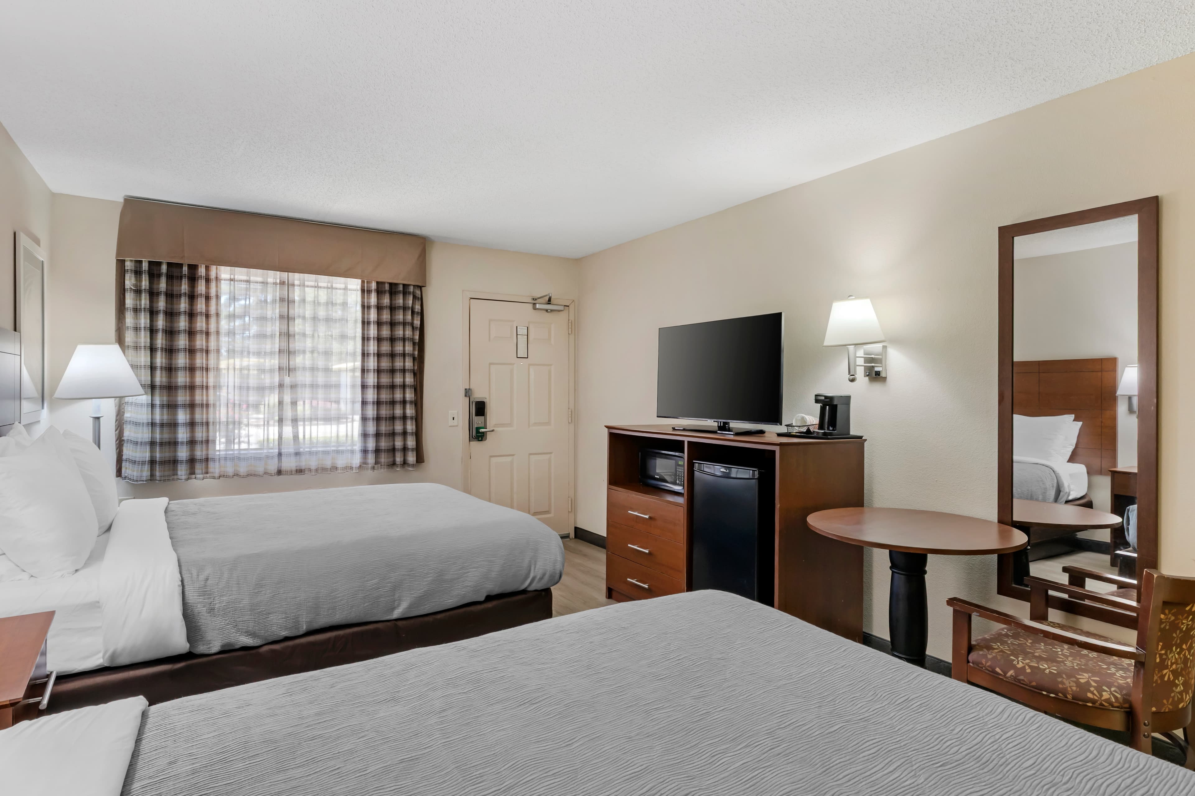Quality Inn & Suites Stockbridge Atlanta South I-75 — 4