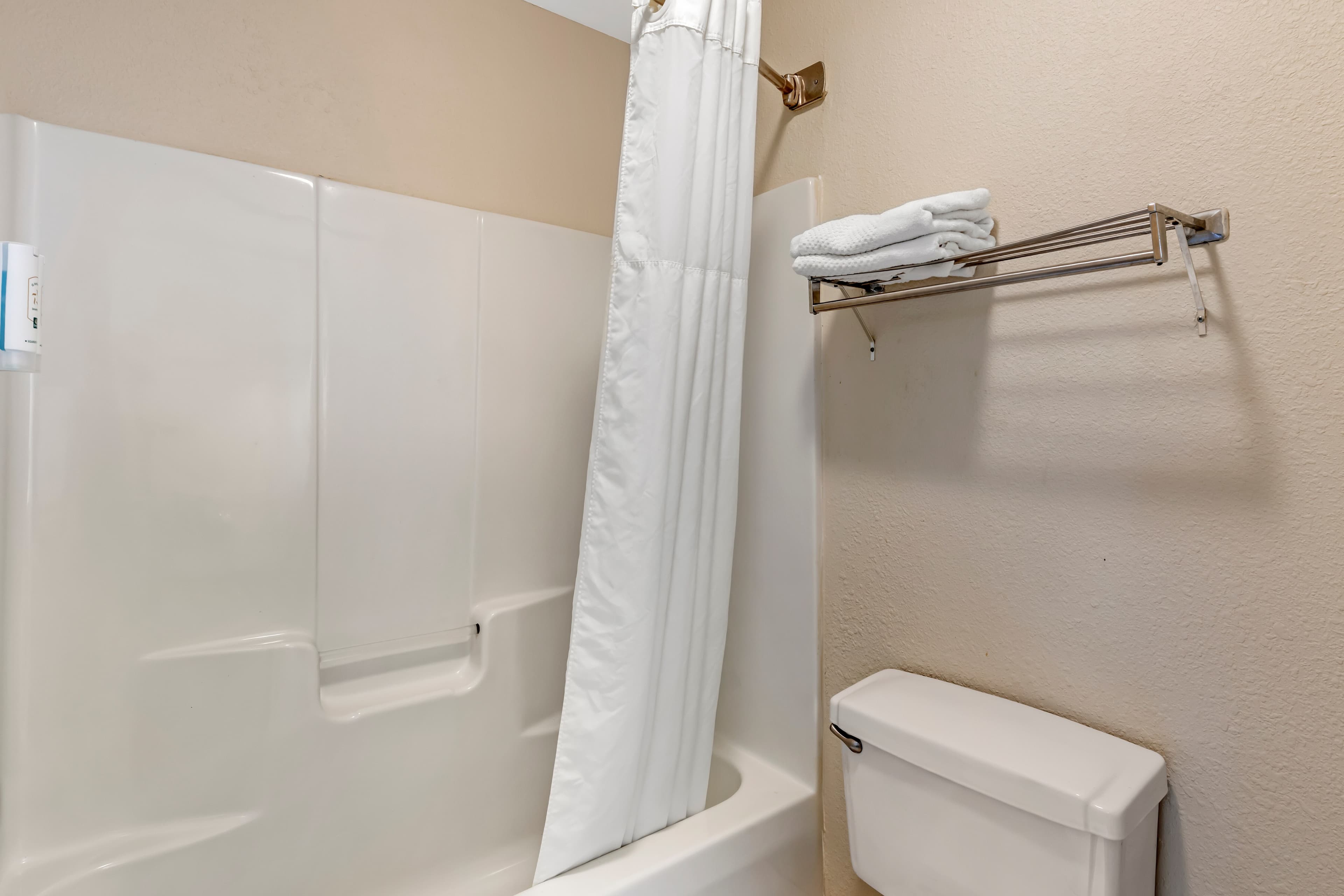 Quality Inn & Suites Stockbridge Atlanta South I-75 — 9