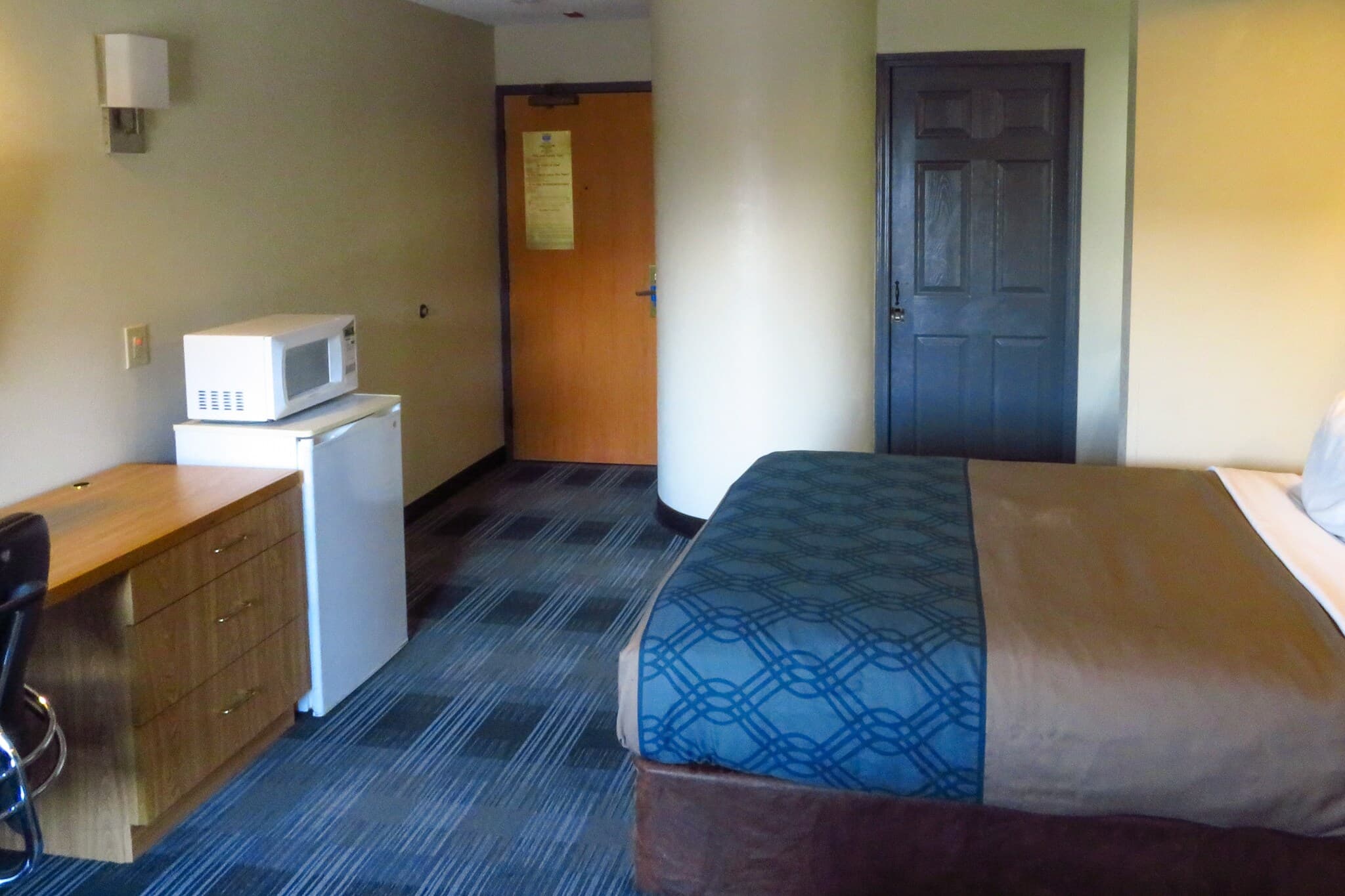 Rodeway Inn Austell Six Flags - Image 4