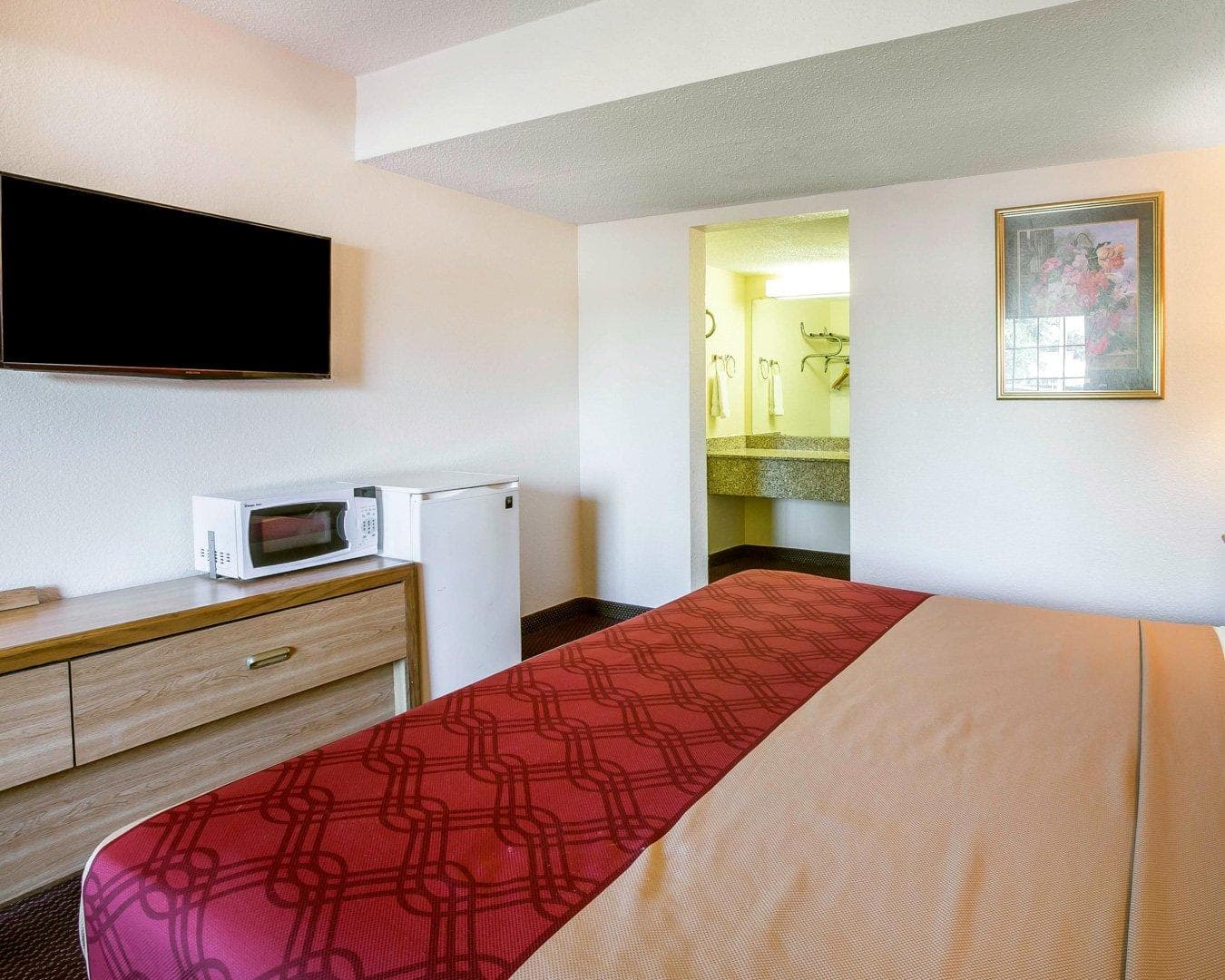 Econo Lodge Jonesboro - Atlanta South — 9