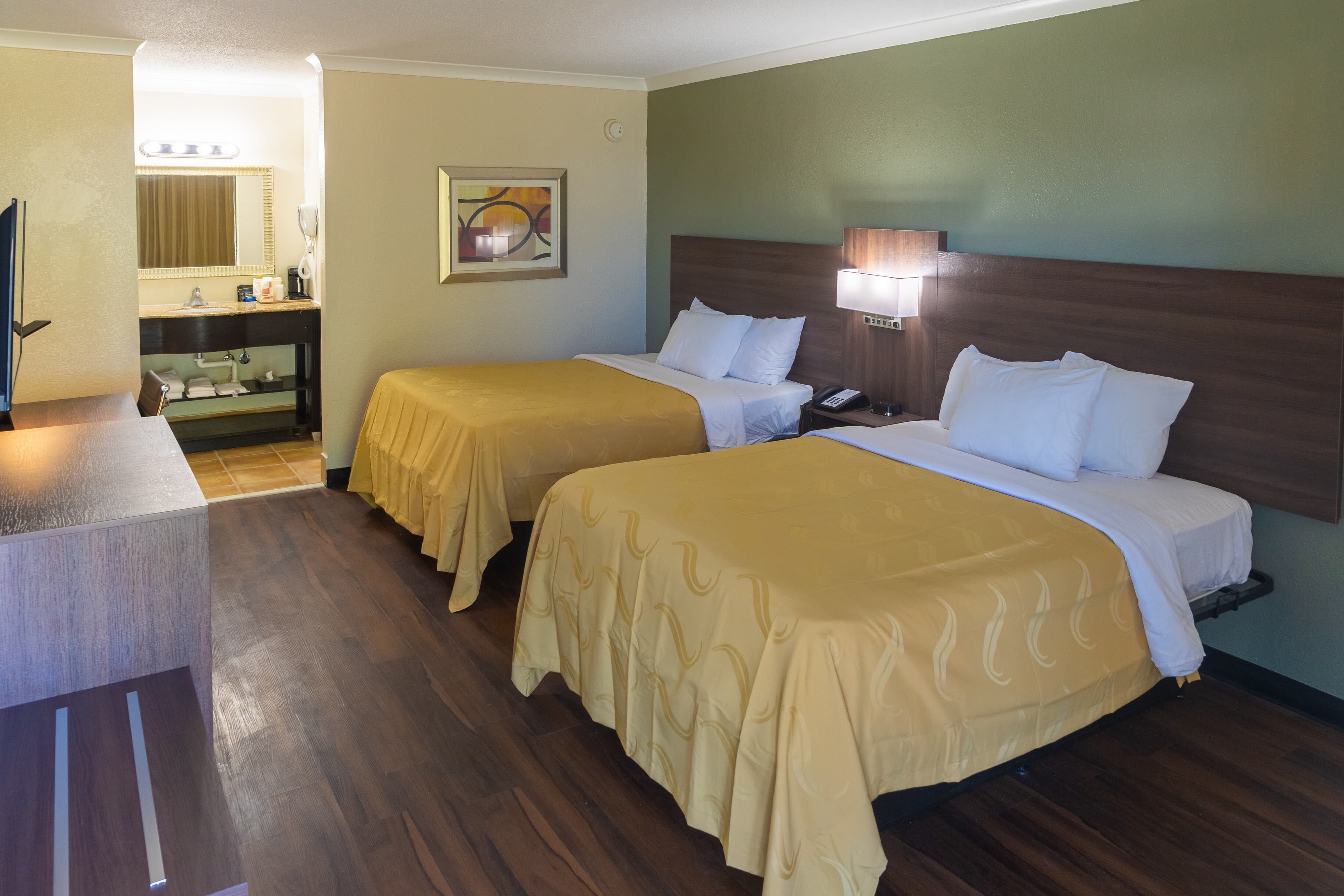 Quality Inn Richmond Hill - Savannah I-95 - Image 3