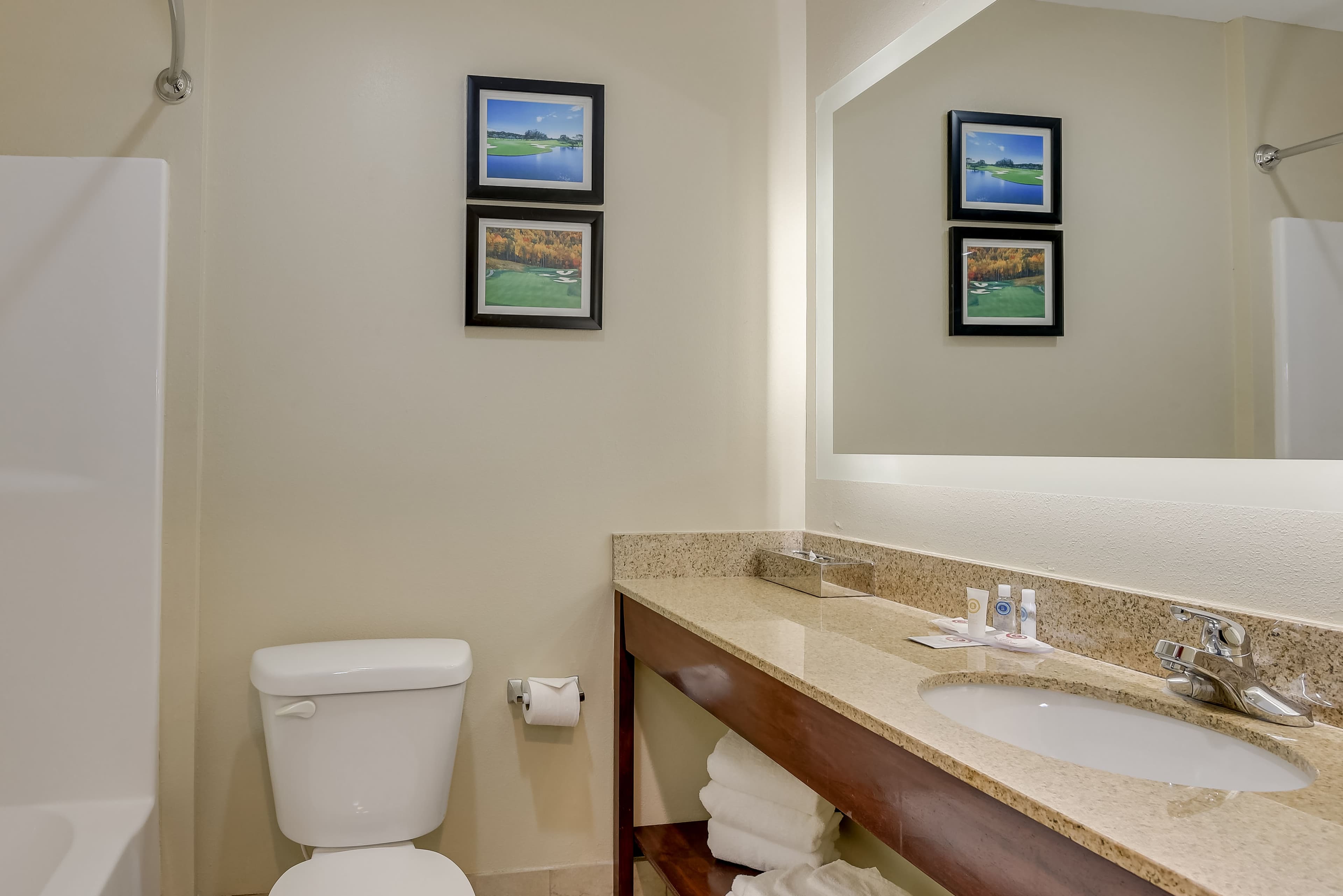 Comfort Inn & Suites Augusta Fort Gordon Area — 17