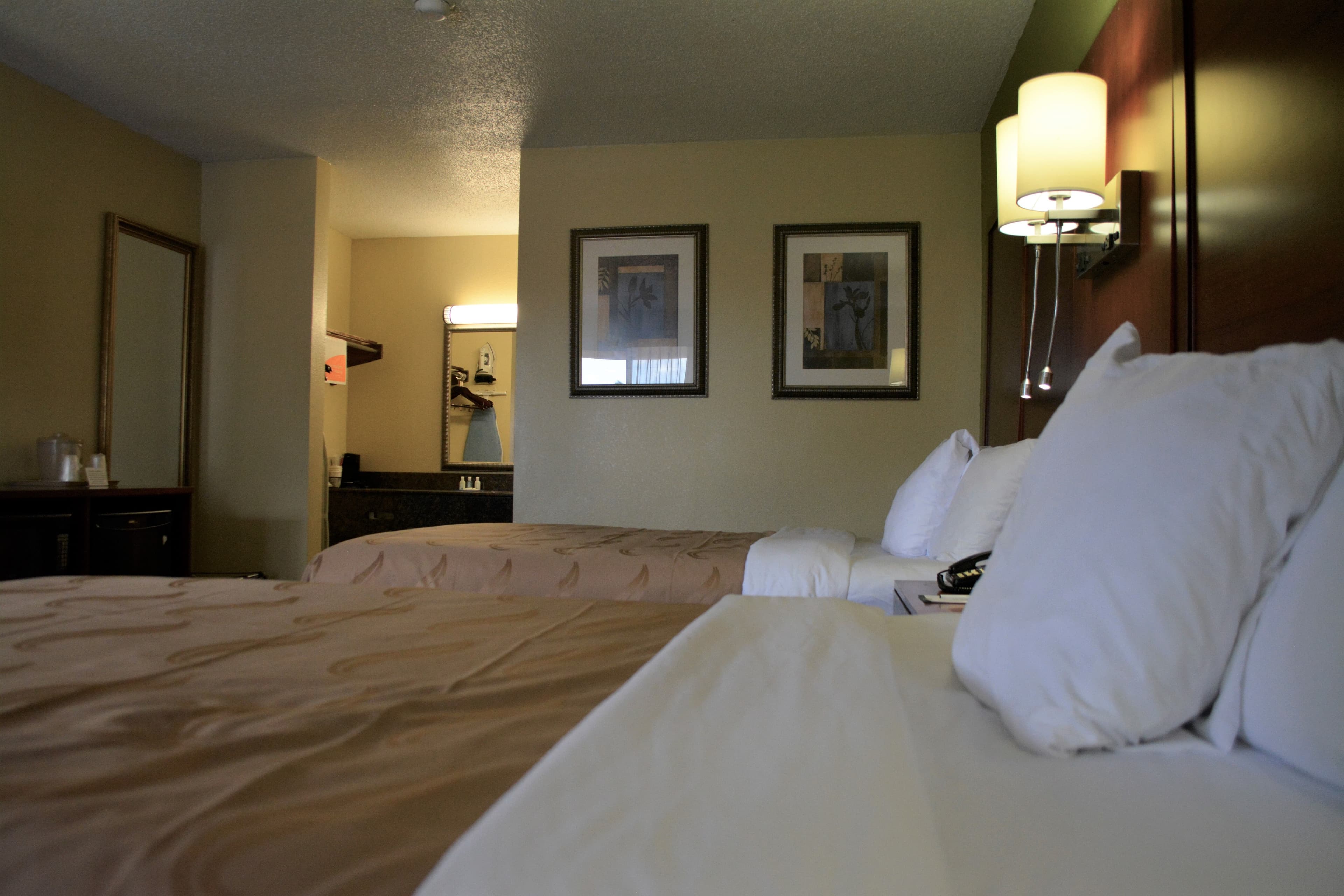 Quality Inn Savannah Midtown - Image 4