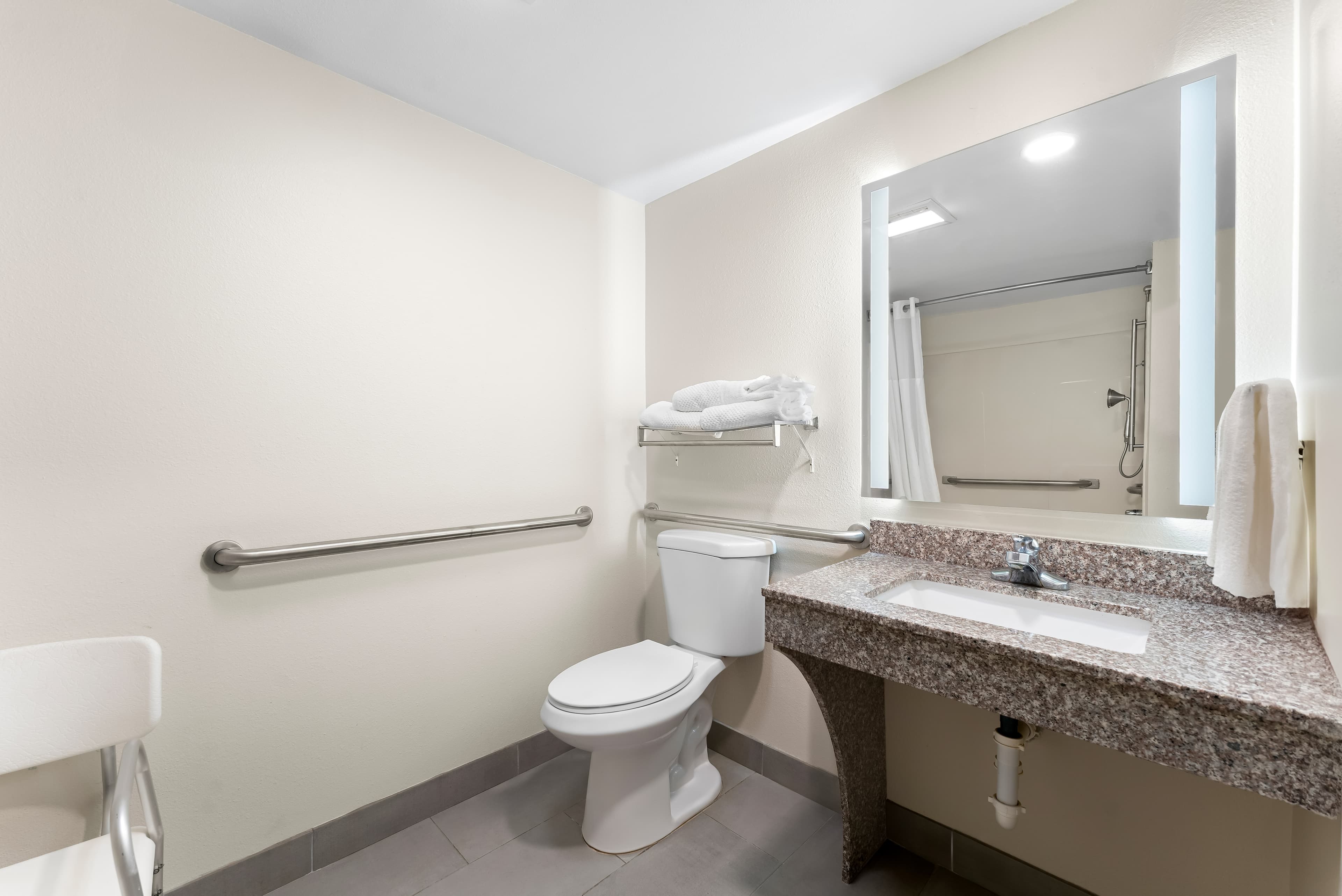 Quality Inn Sandersville — 8