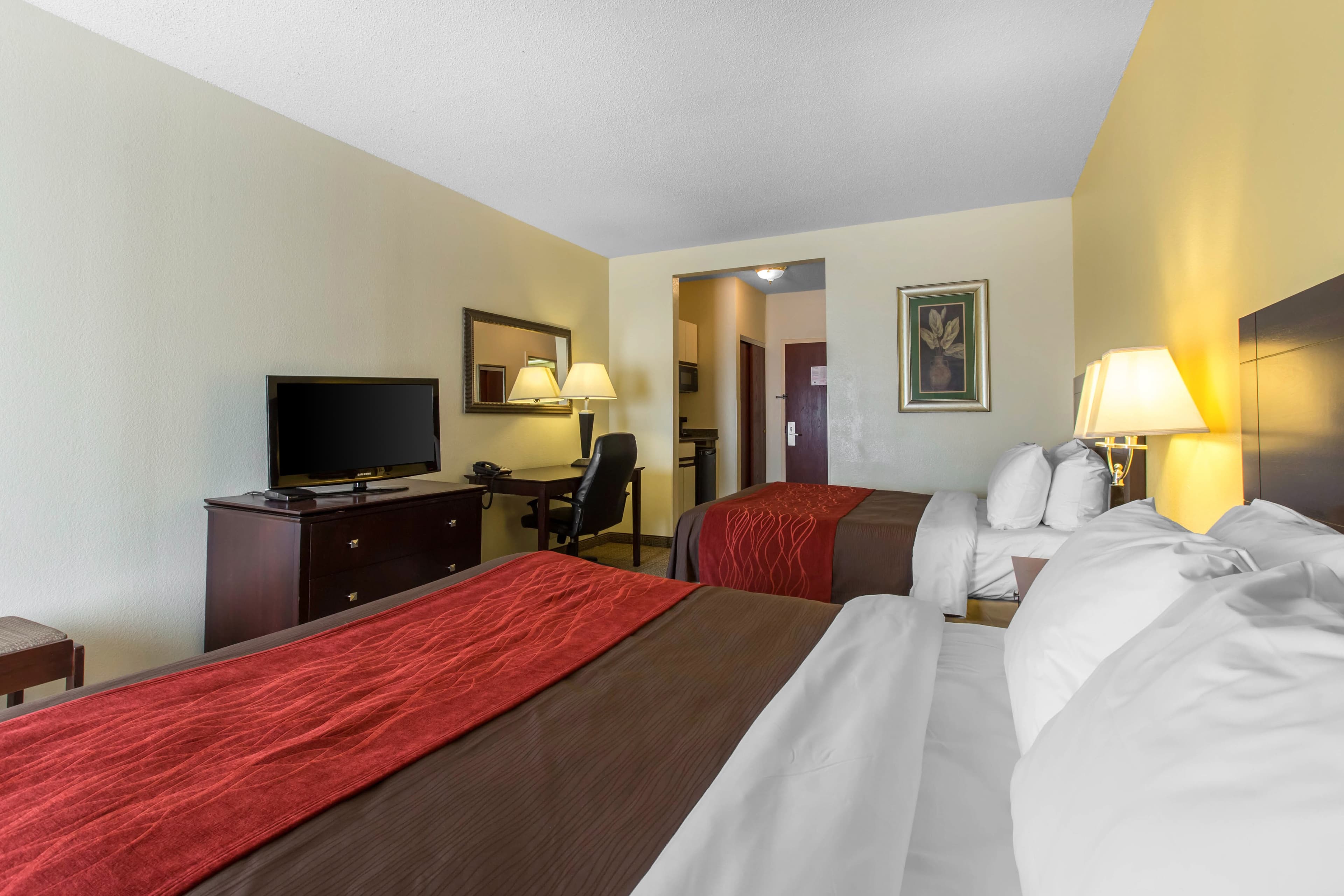 Comfort Inn & Suites Thomson — 9