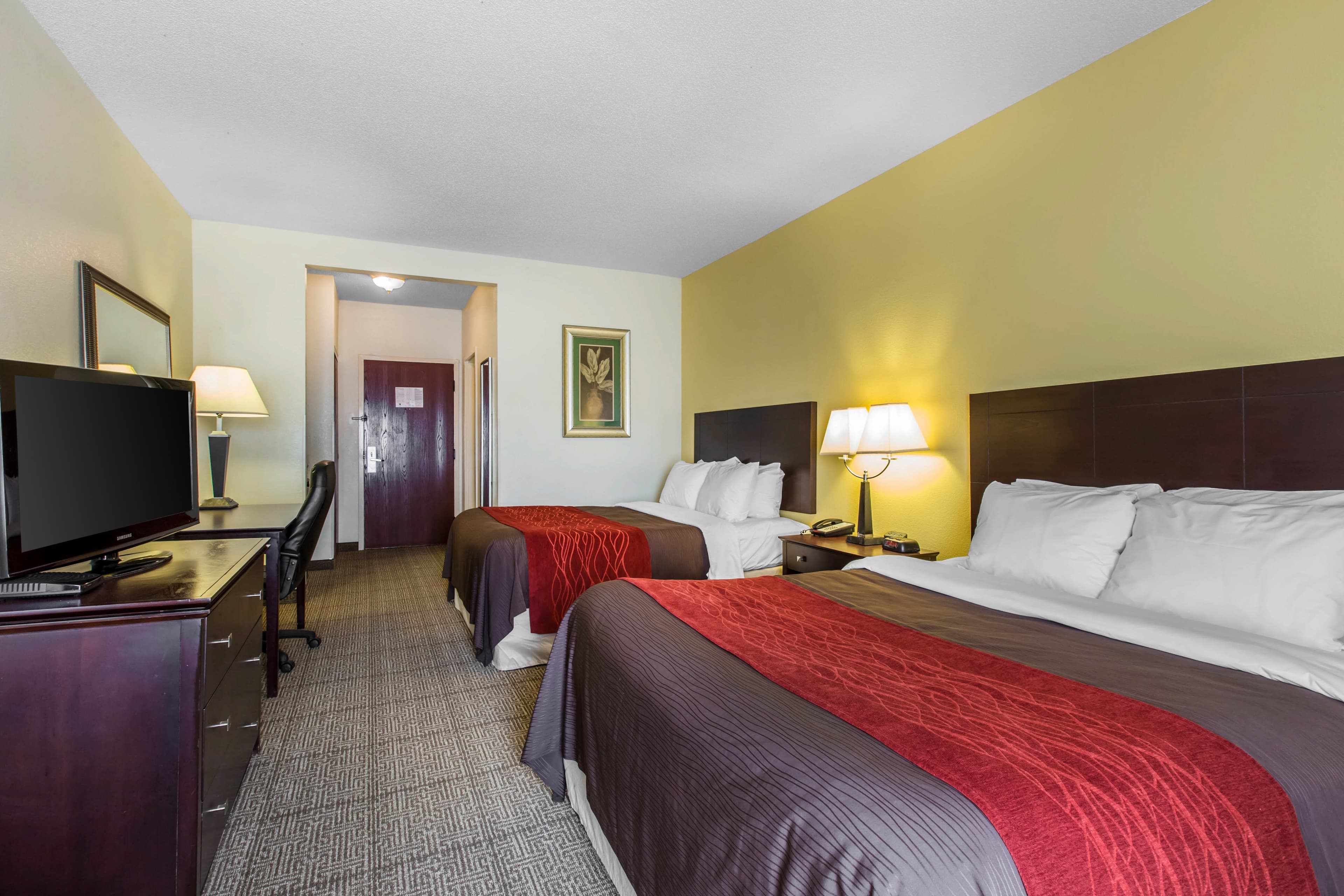 Comfort Inn & Suites Thomson — 11