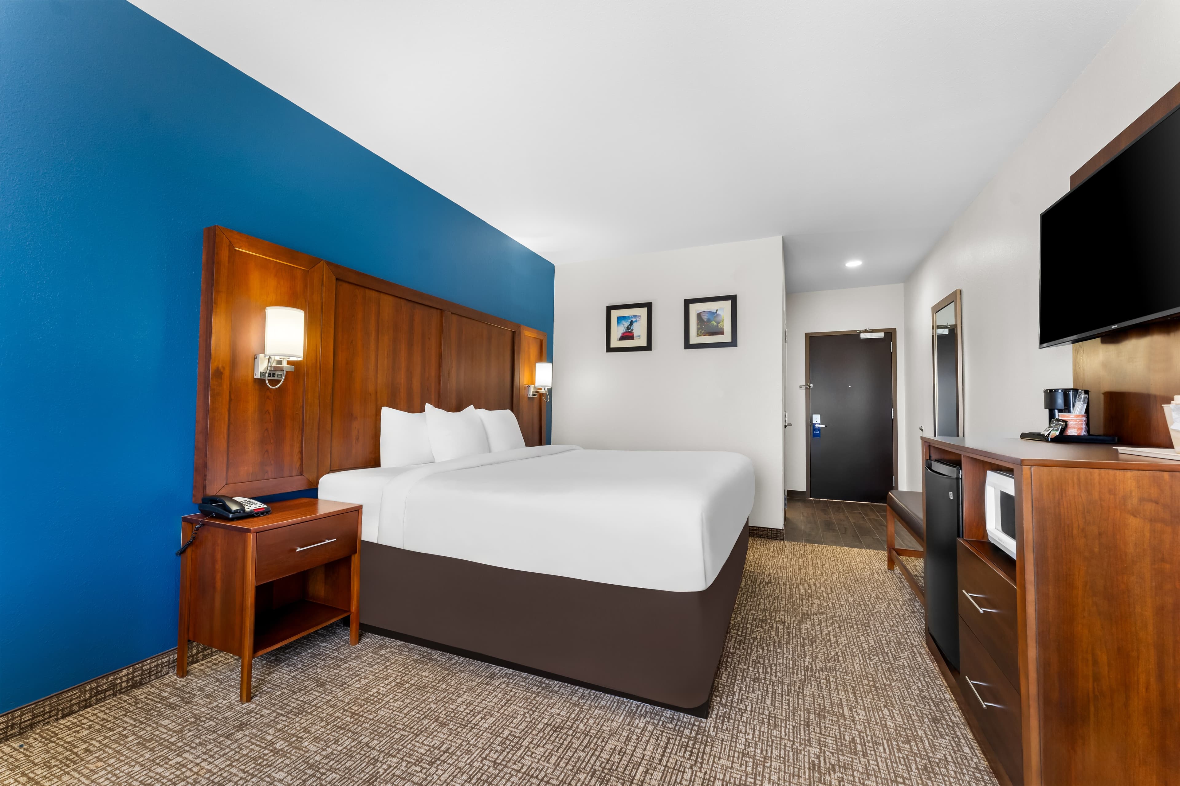 Comfort Inn & Suites Augusta West Near Fort Gordon - Image 3