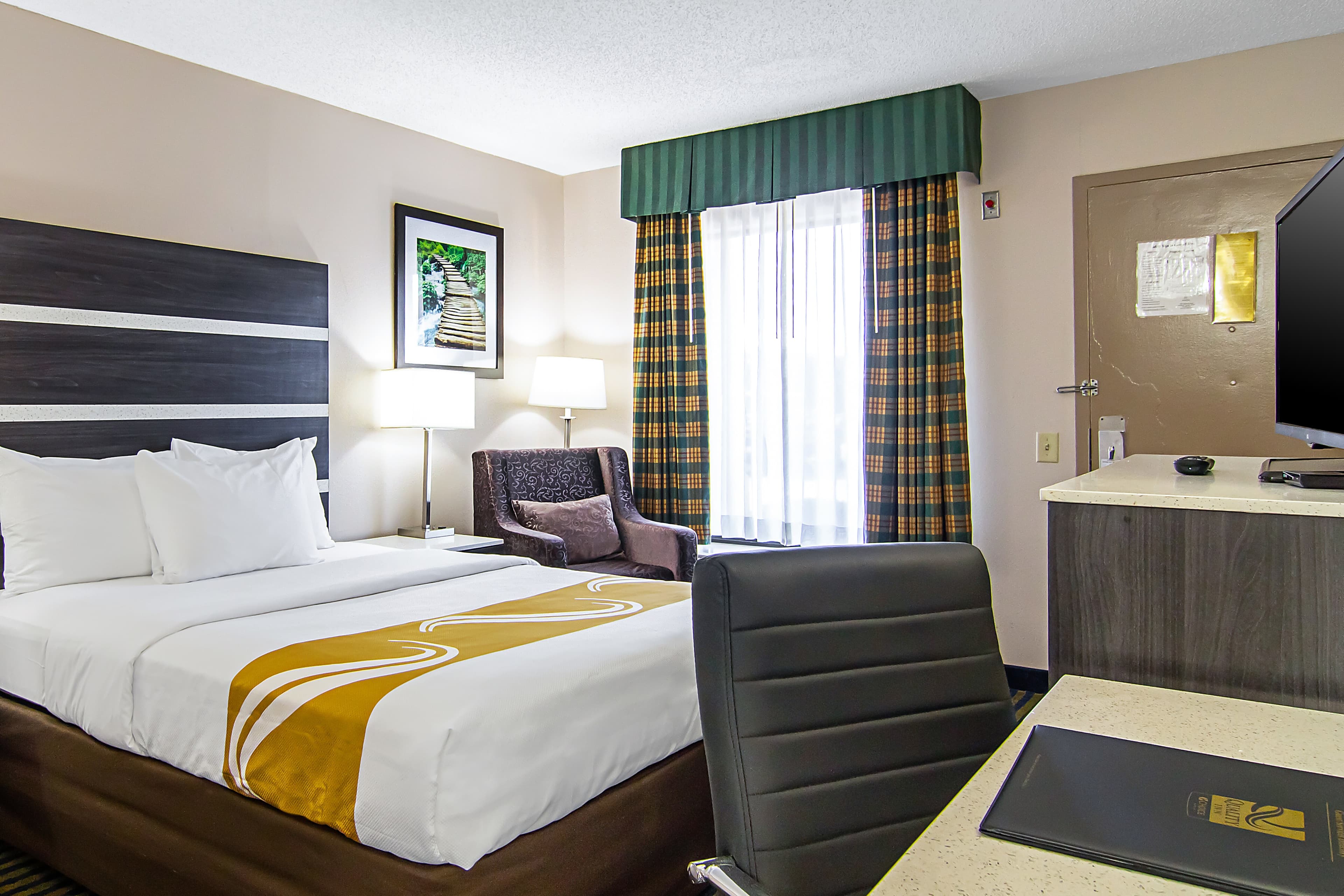 Quality Inn Savannah I-95 - Image 4