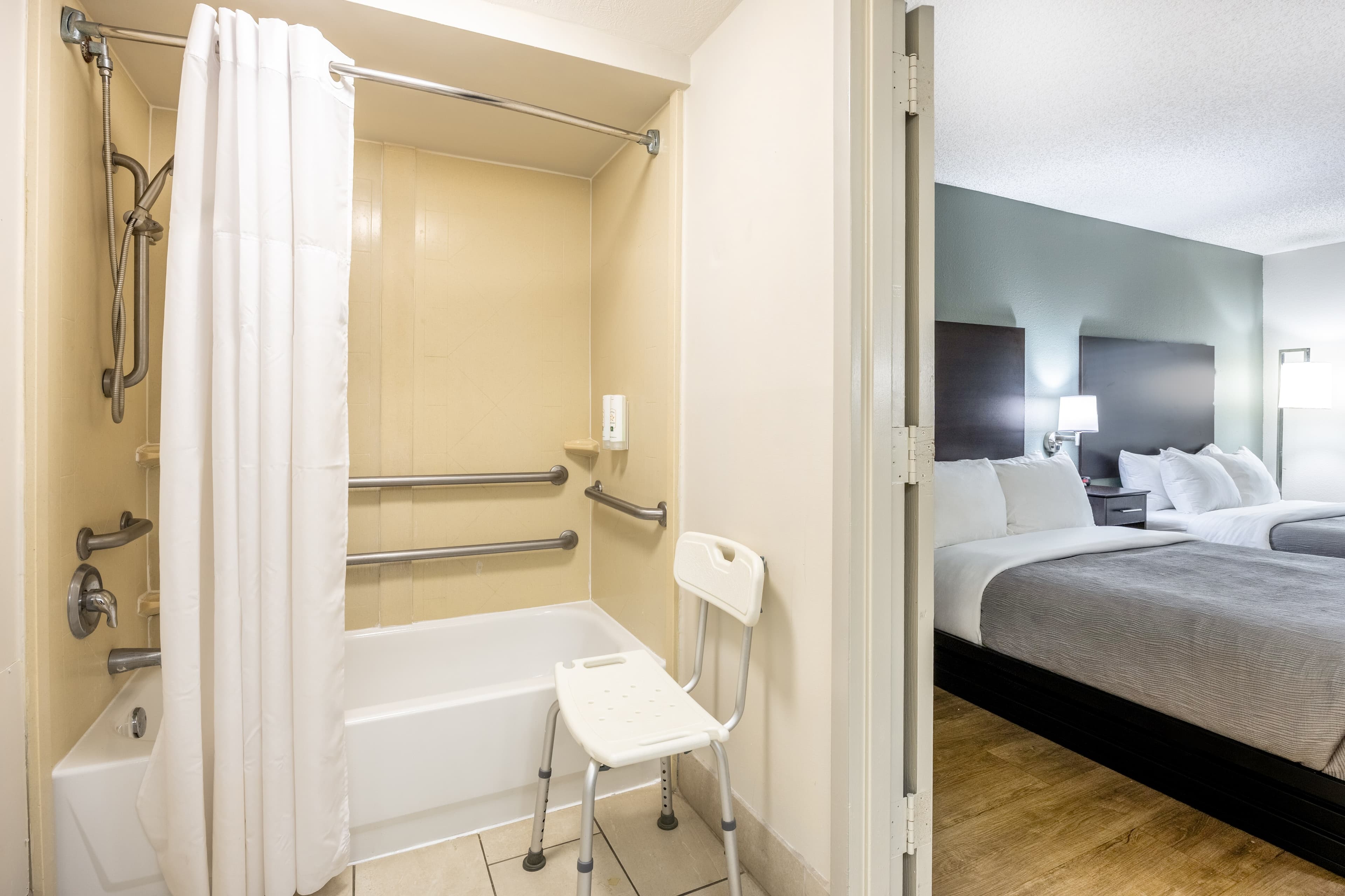 Quality Inn at Albany Mall — 36