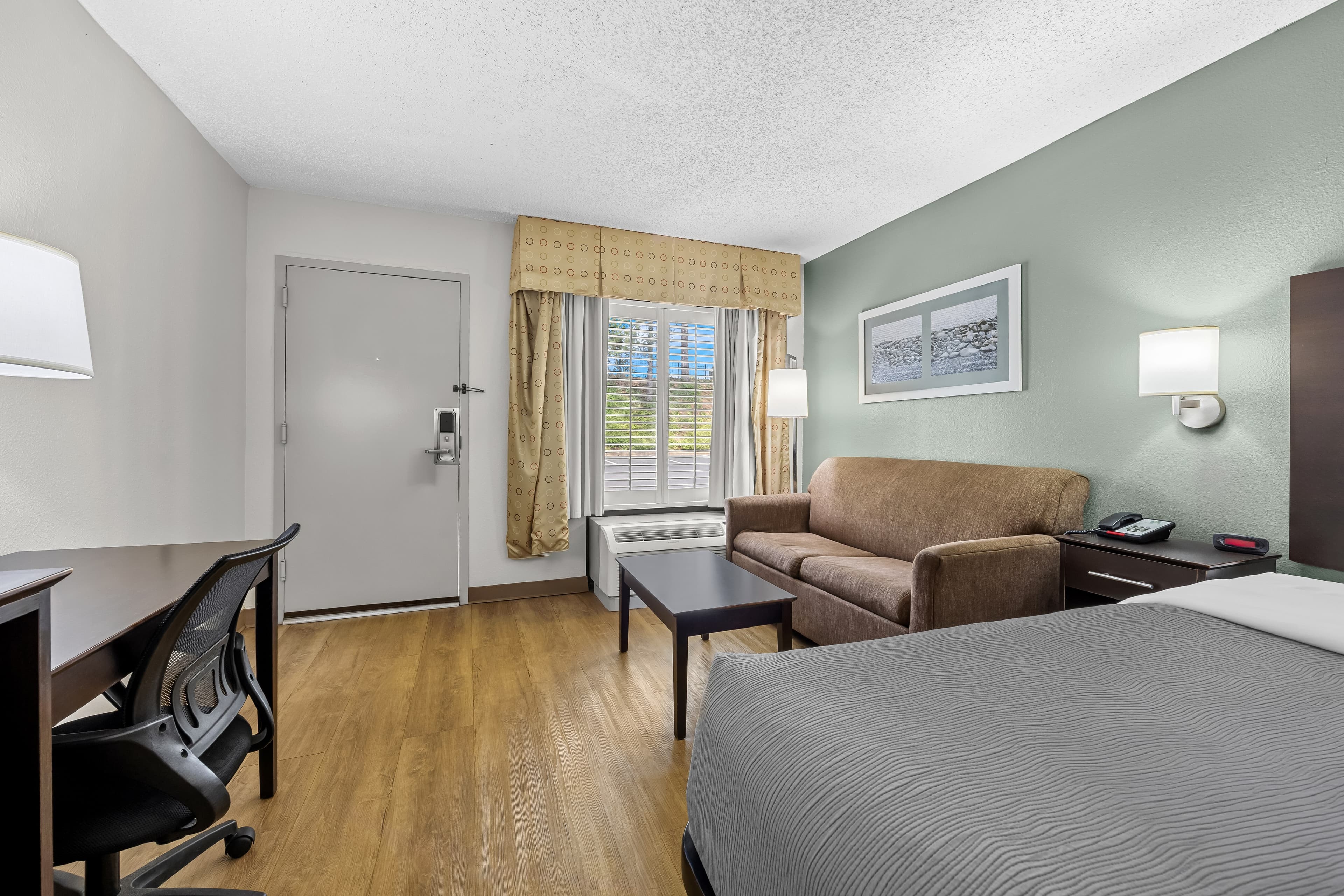 Quality Inn at Albany Mall — 11