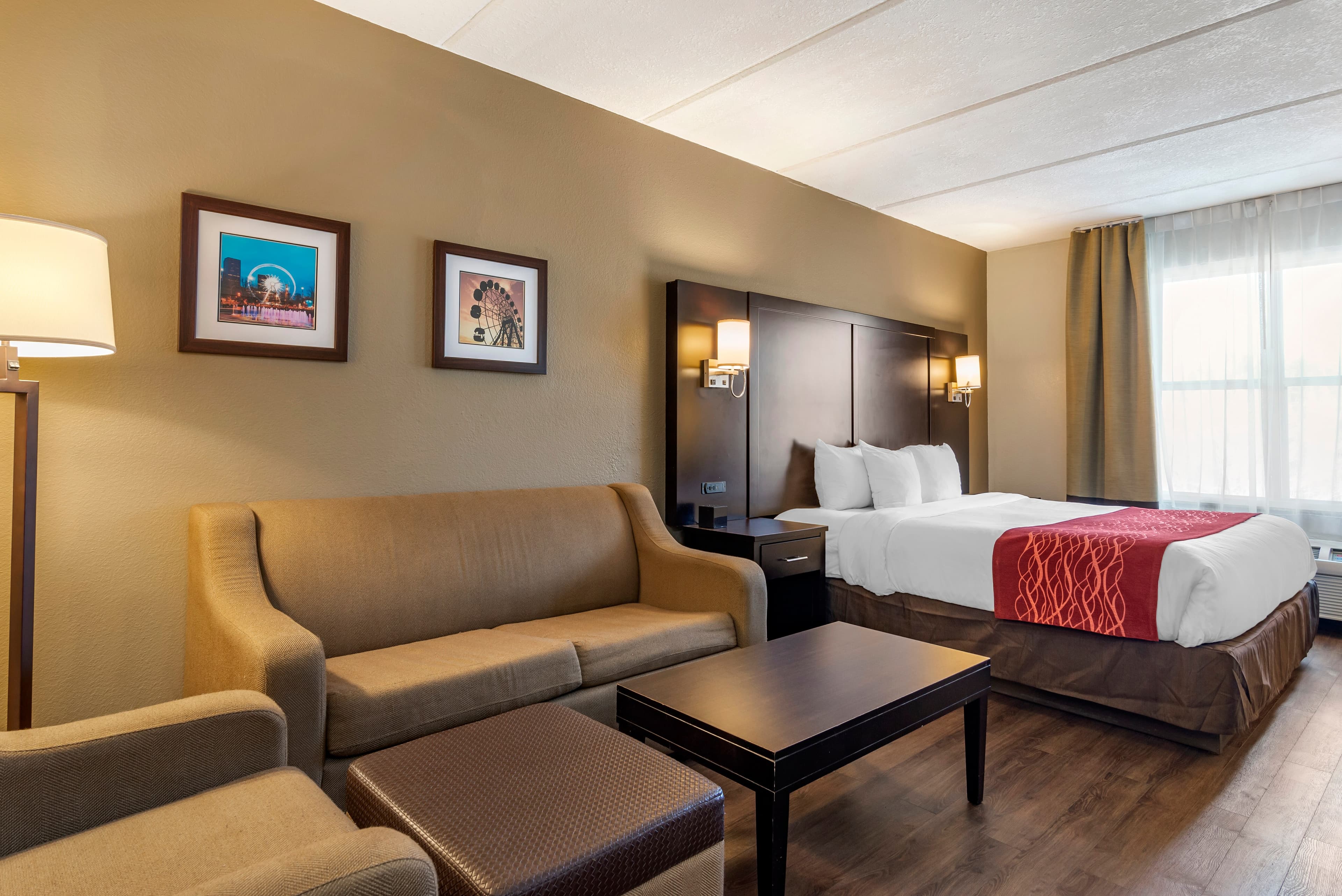 Comfort Inn & Suites near Six Flags — 29