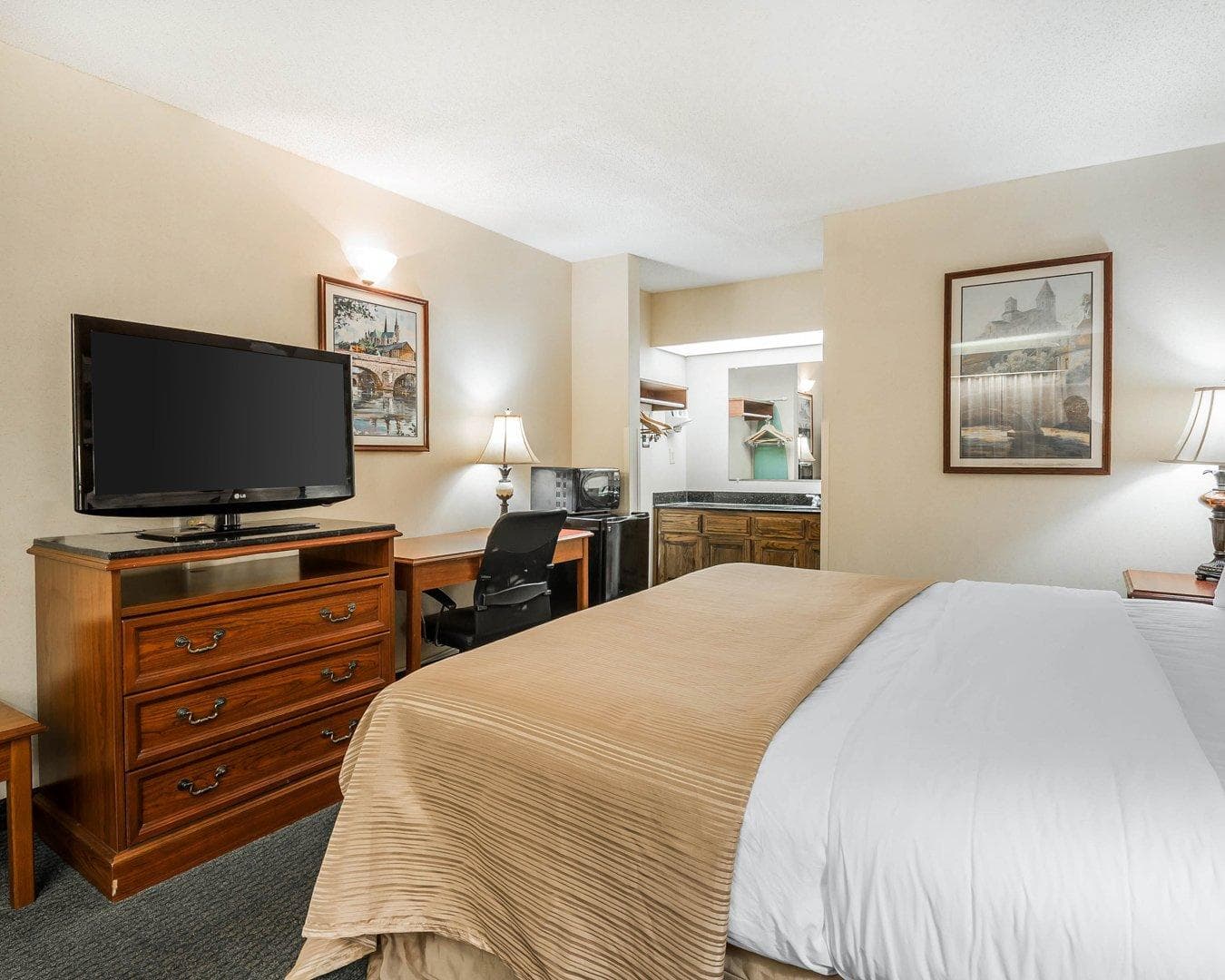 Quality Inn Bainbridge — 12
