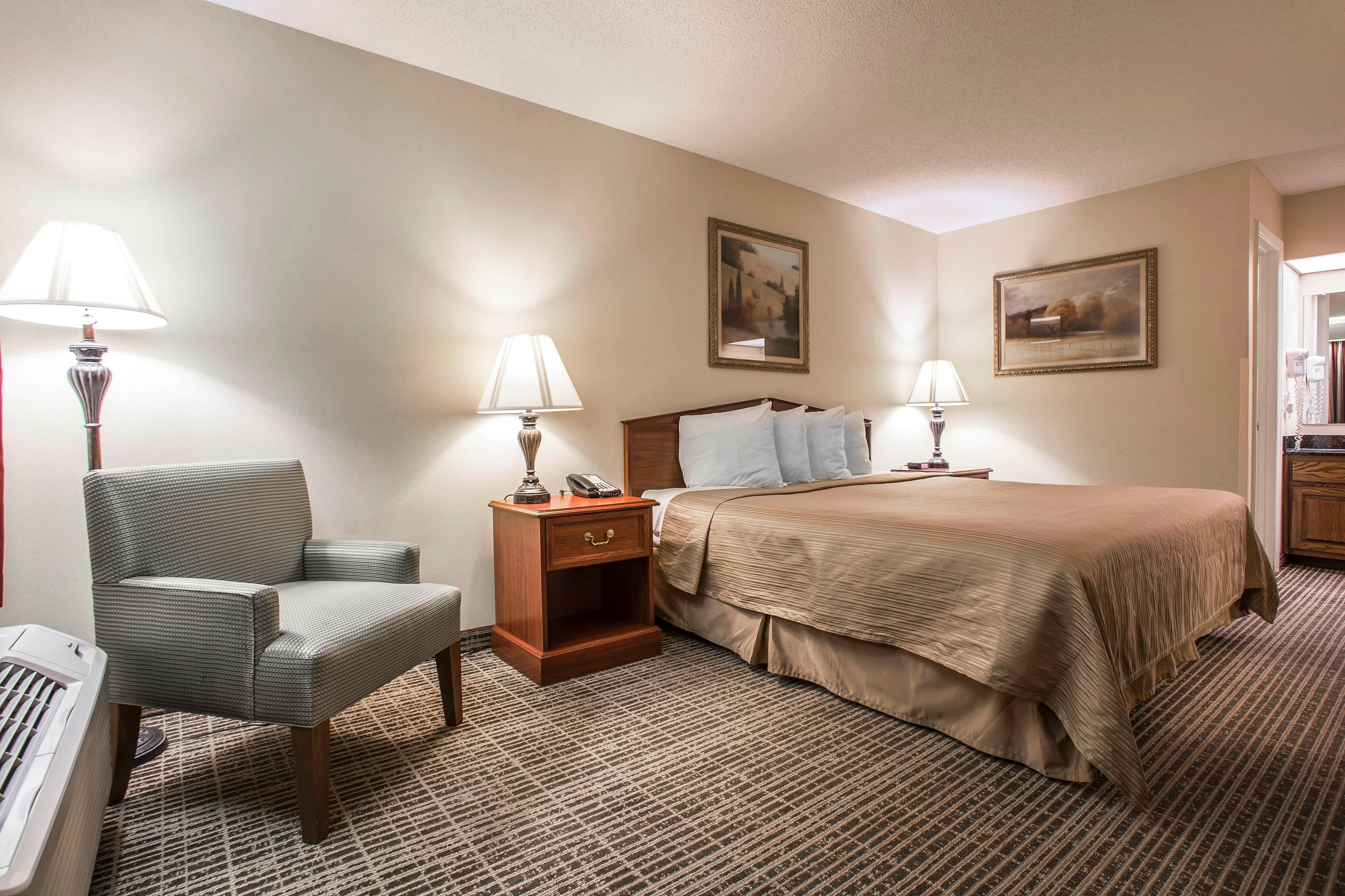 Quality Inn Waynesboro - Image 5