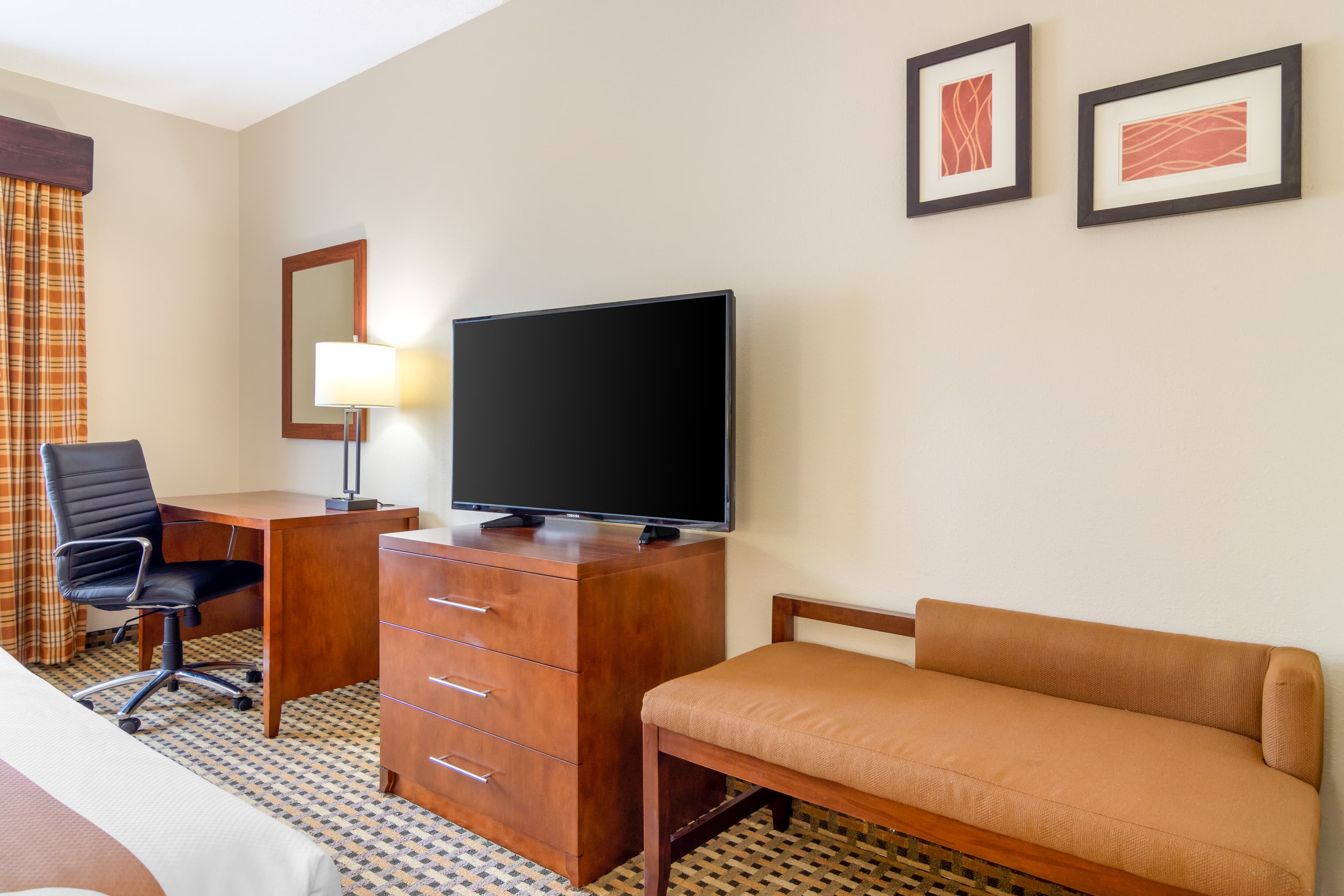 Quality Inn & Suites Decatur - Atlanta East — 14