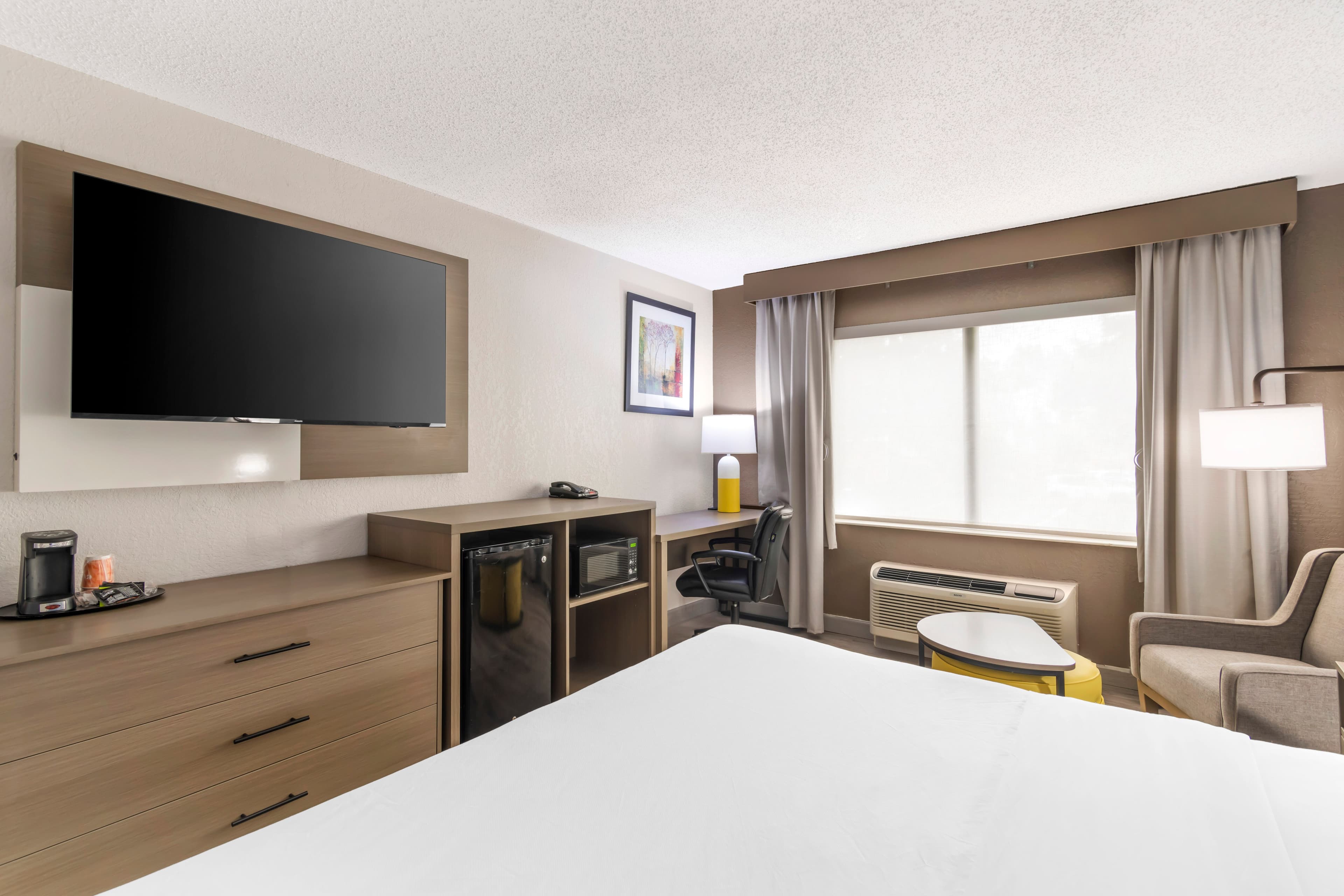 Comfort Inn Alpharetta-Atlanta North - Image 5