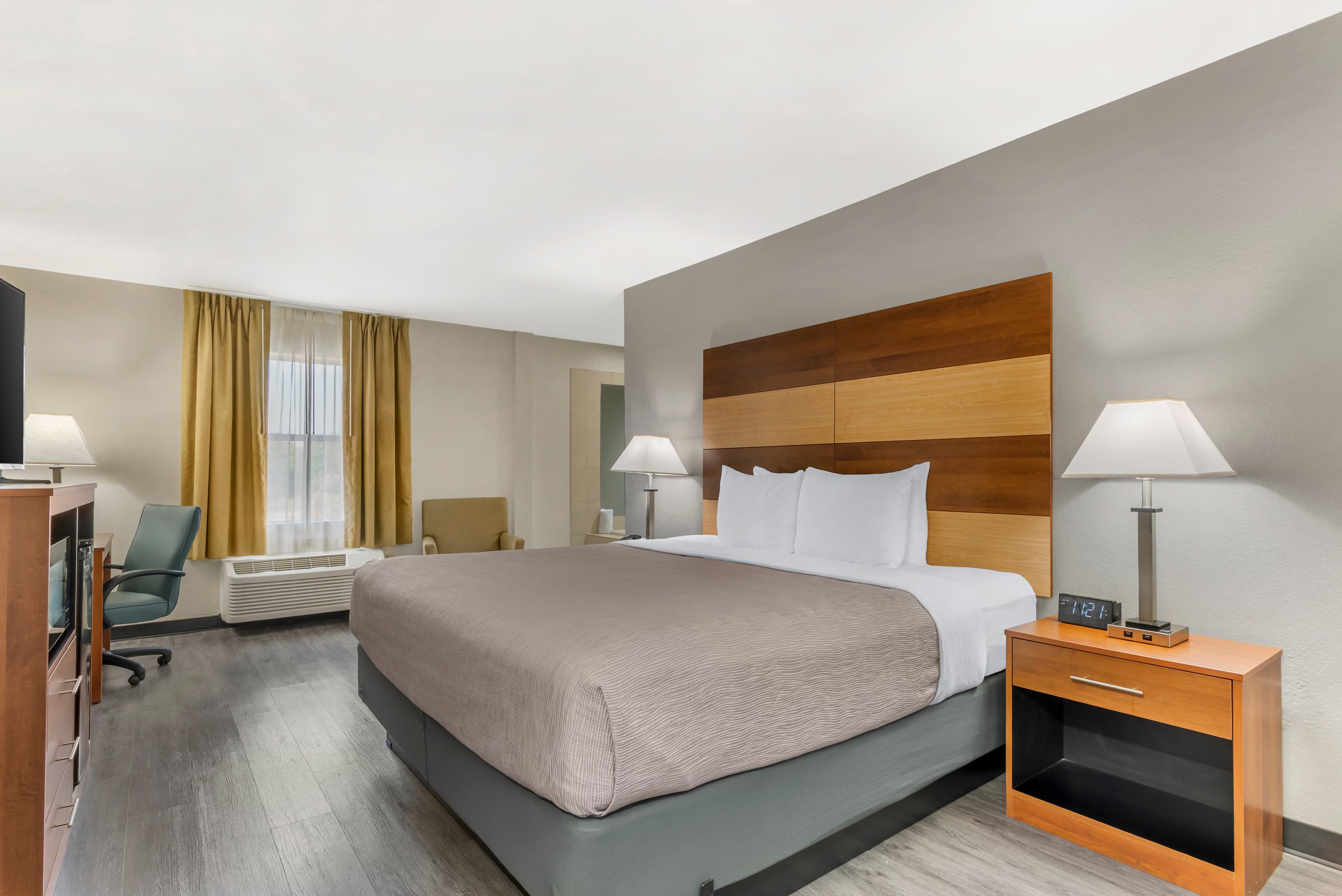 Quality Inn Loganville US Highway 78 — 10