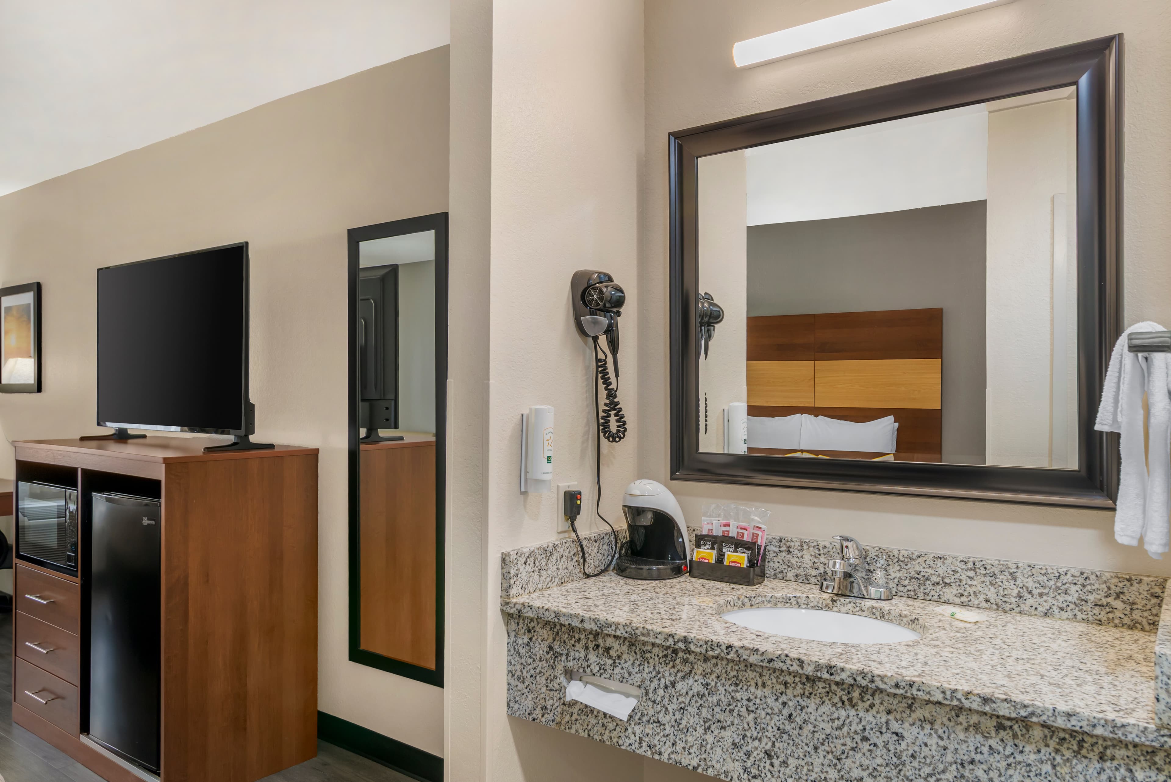 Quality Inn Loganville US Highway 78 — 17
