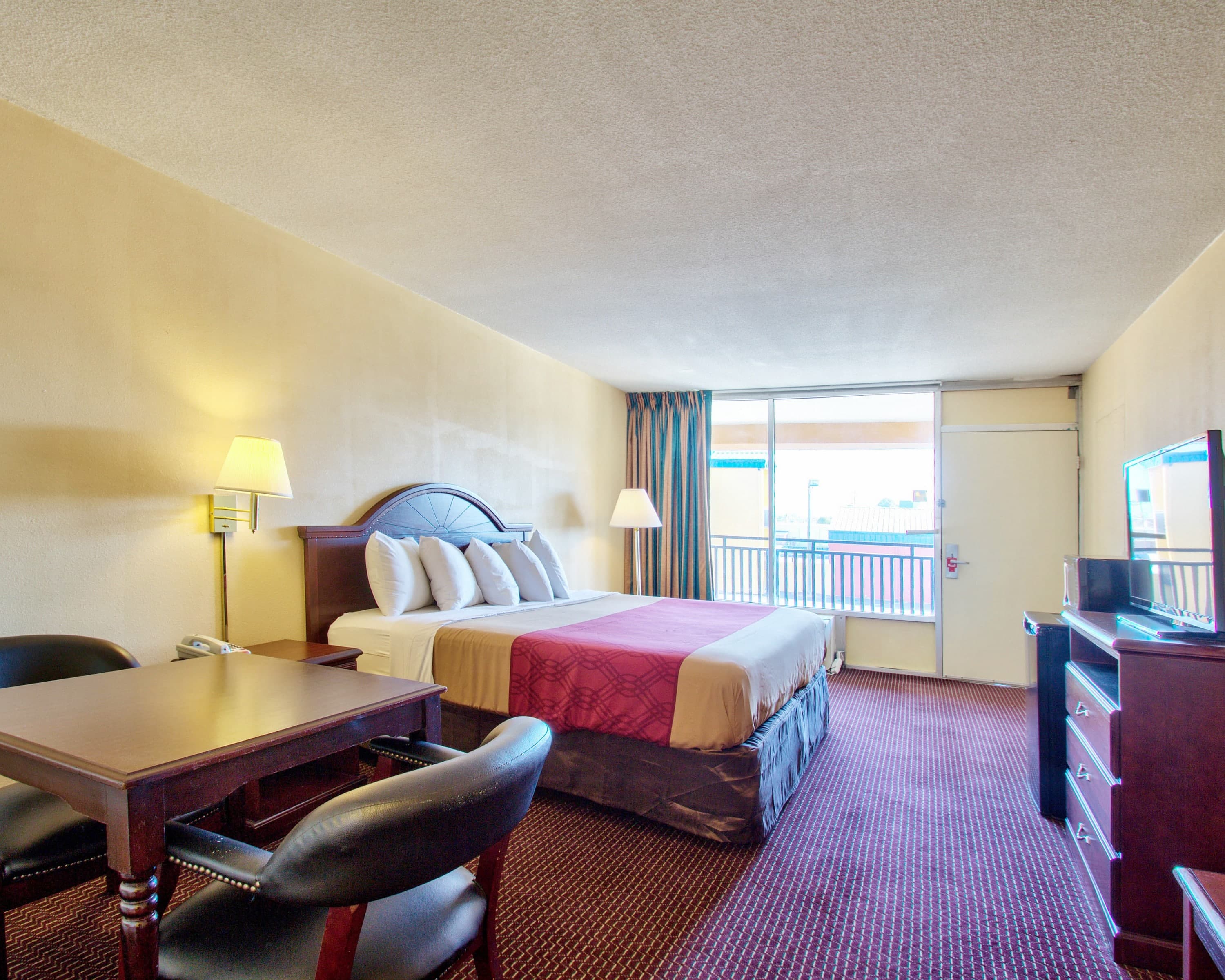 Econo Lodge Donalsonville — 6