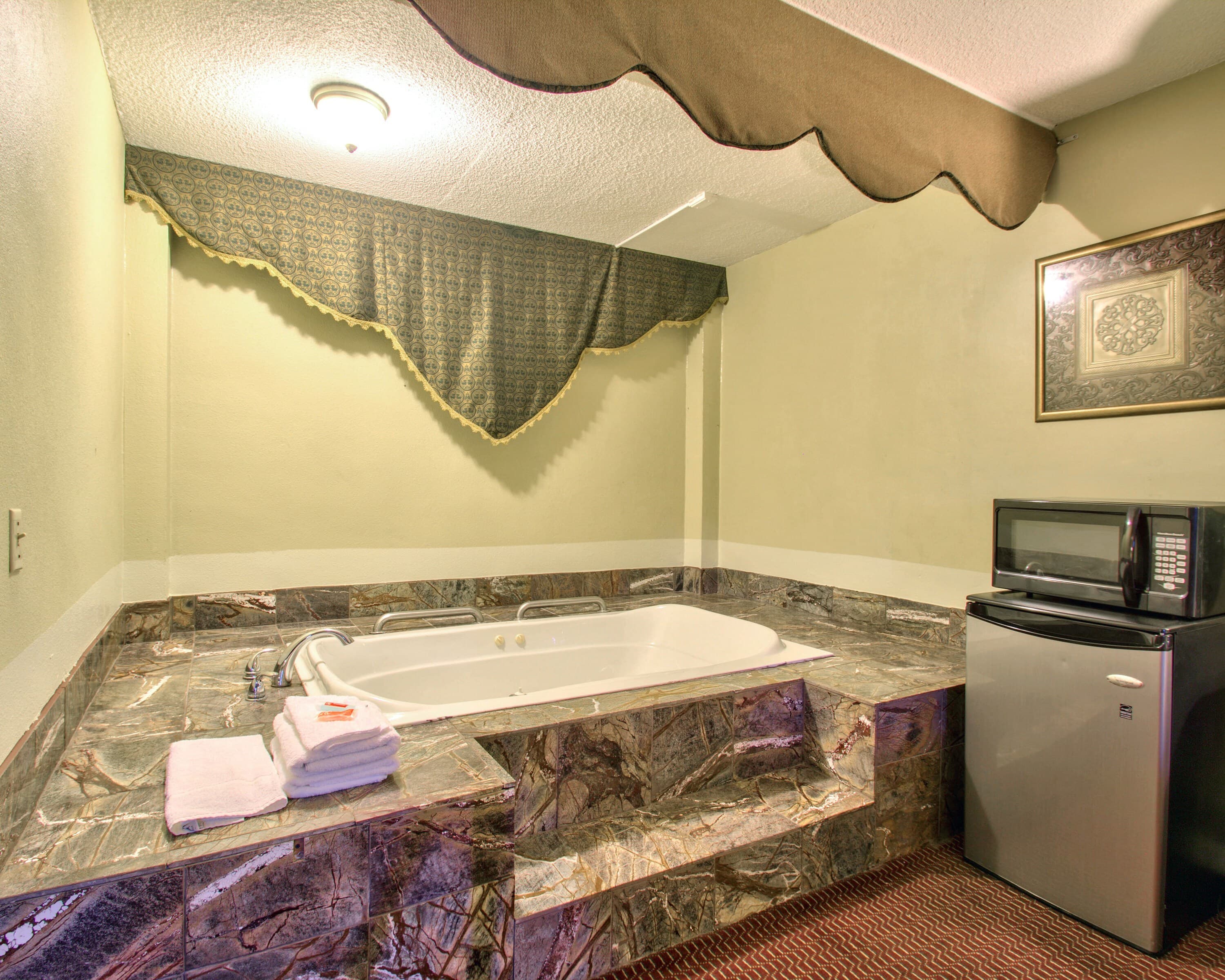 Econo Lodge Donalsonville — 10
