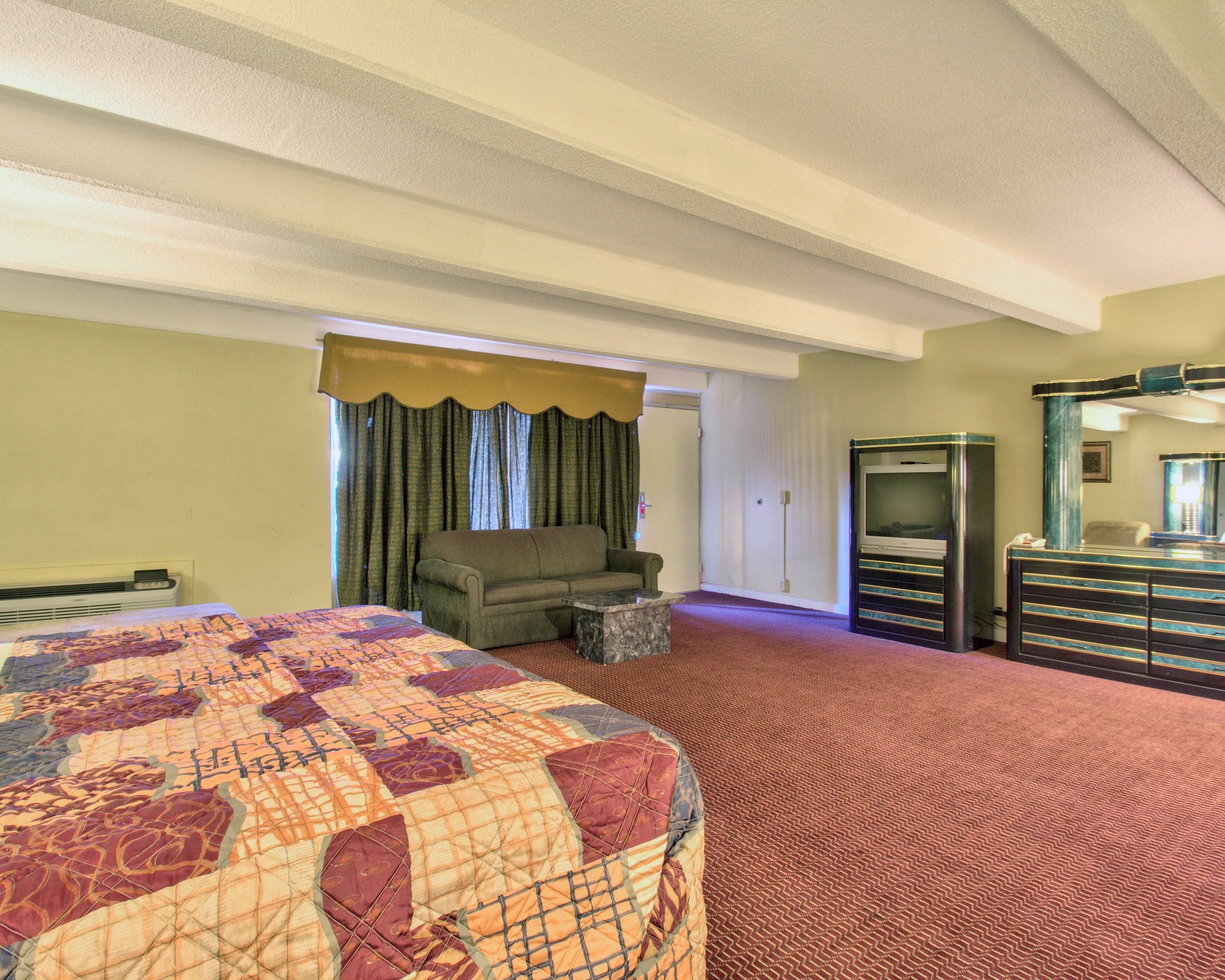 Econo Lodge Donalsonville — 11